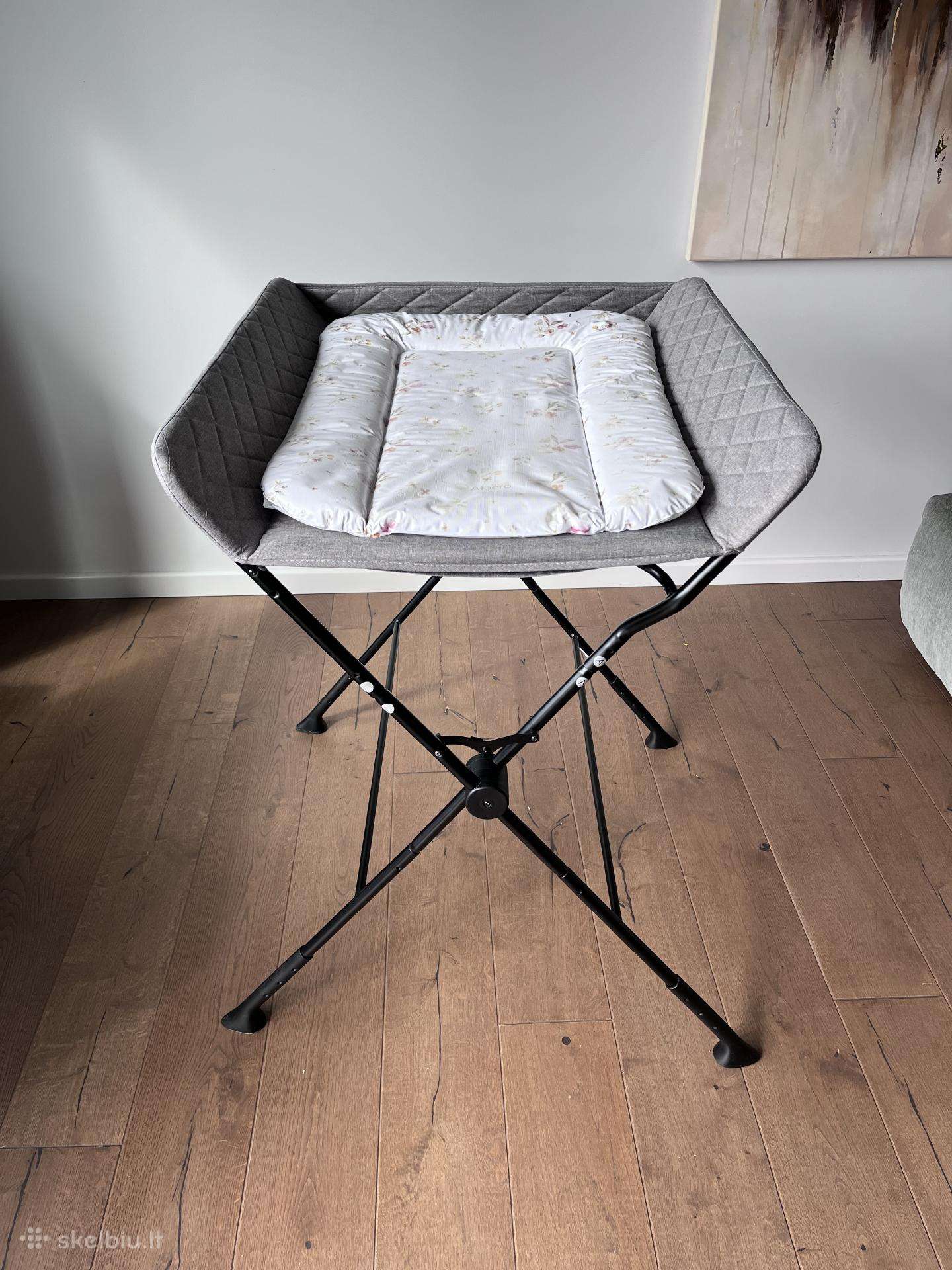 Sulankstomas vystymo stalas