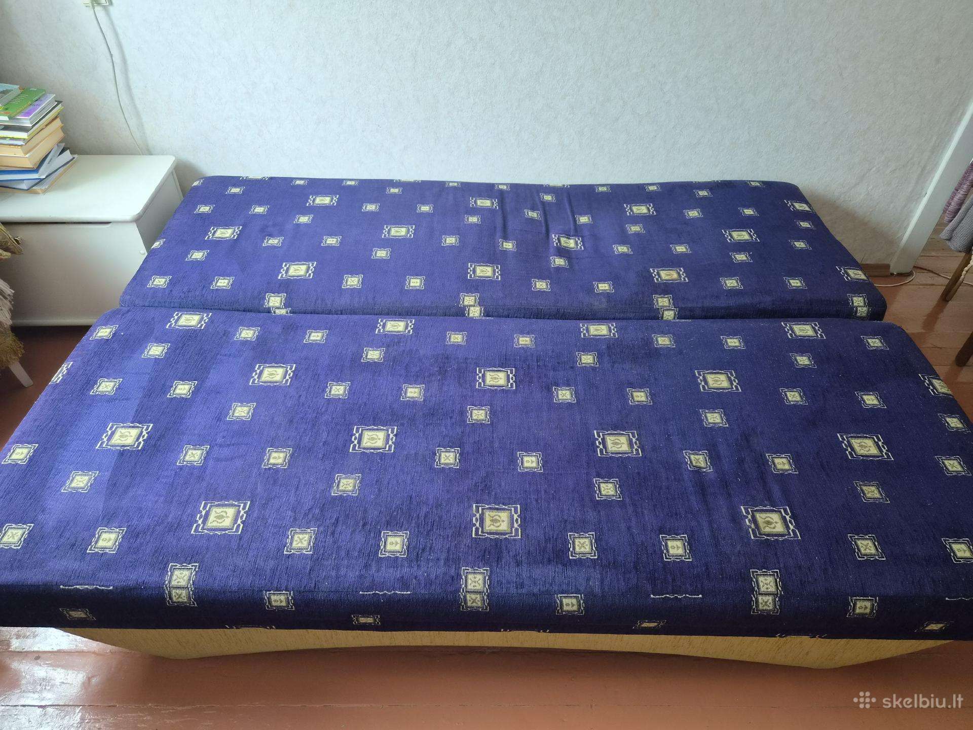 Dovanoju naudotą sudedamą dvigulę lovą