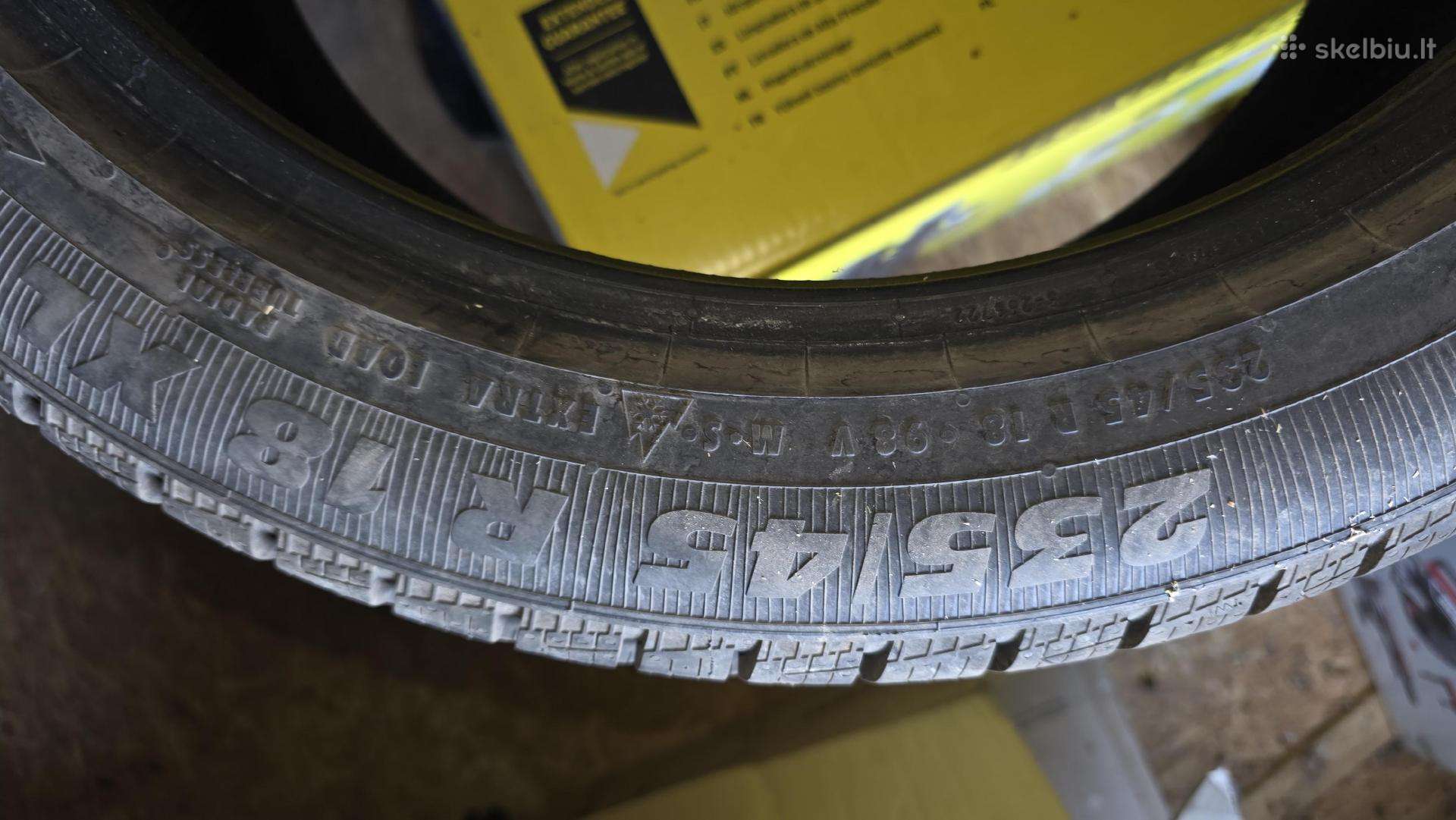 Platin, winter 235/45 R18
