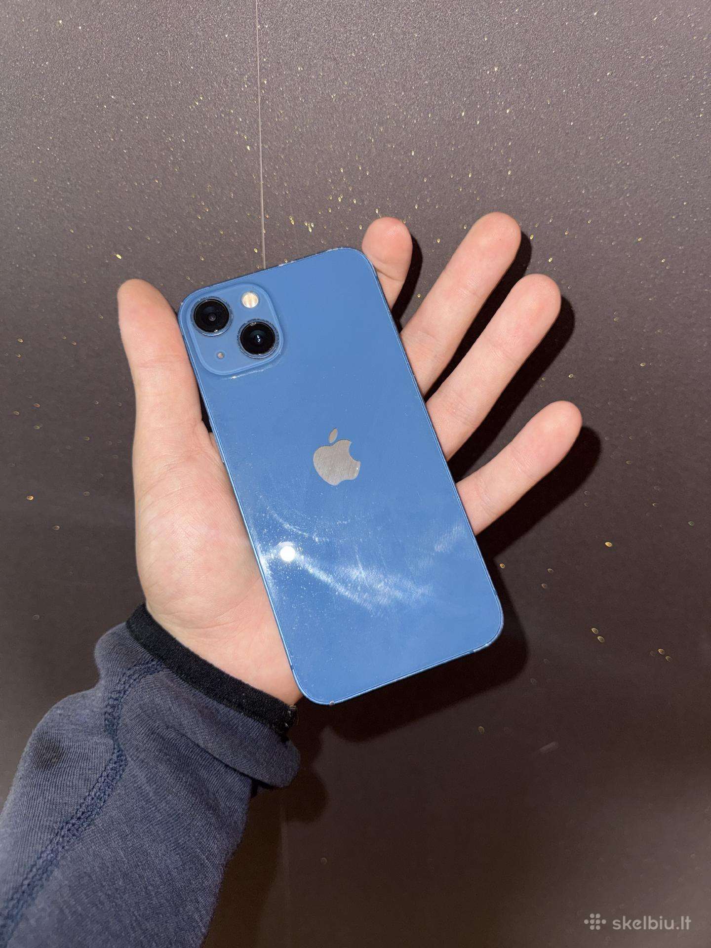 iPhone 13