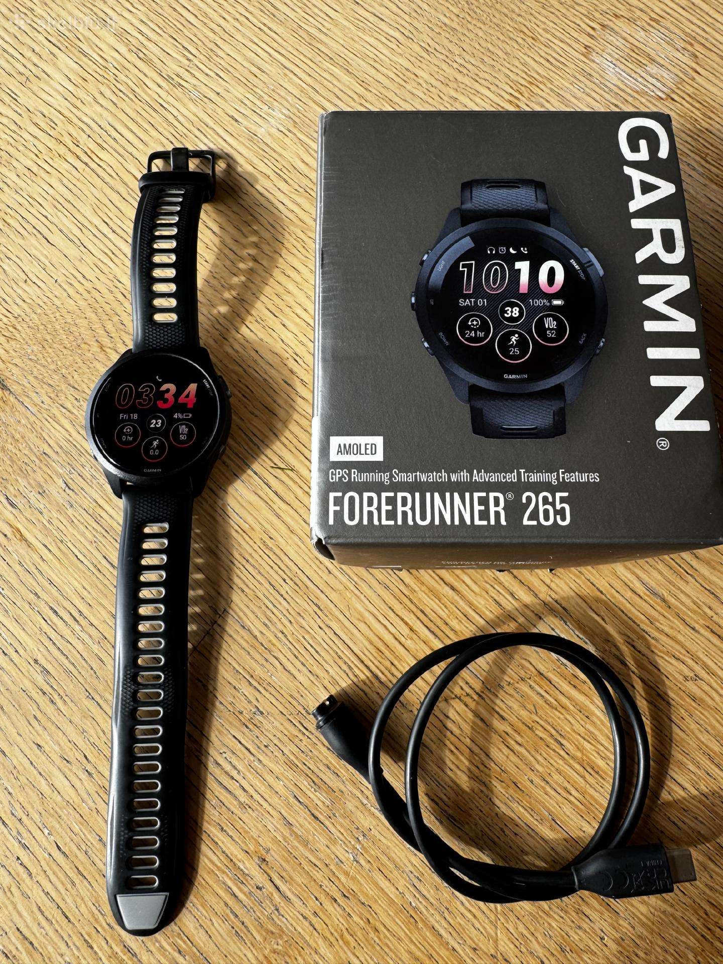 Garmin Forerunner 265 – juodas