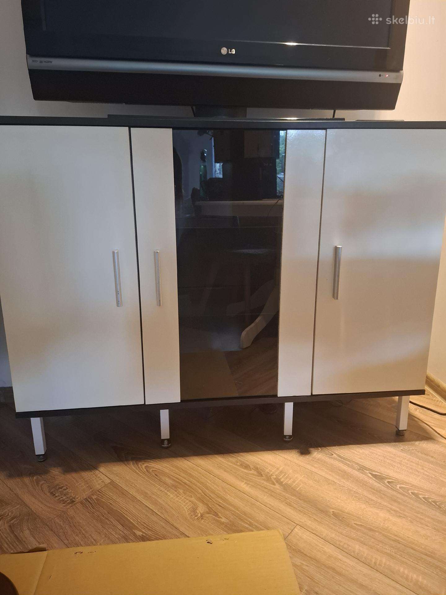 Parduodam Naudota Spintele Indauja