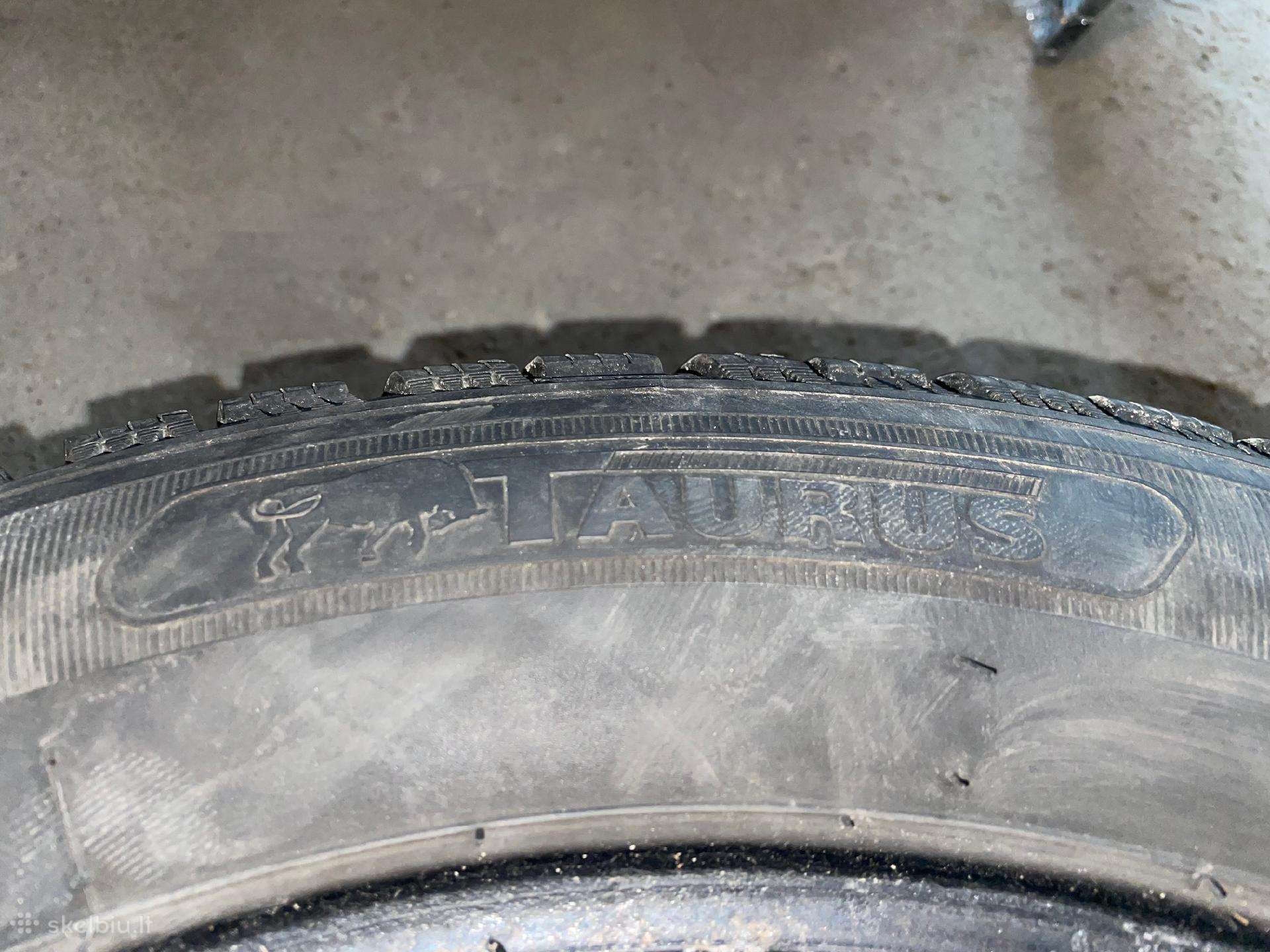 Taurus, winter 235/55 R19