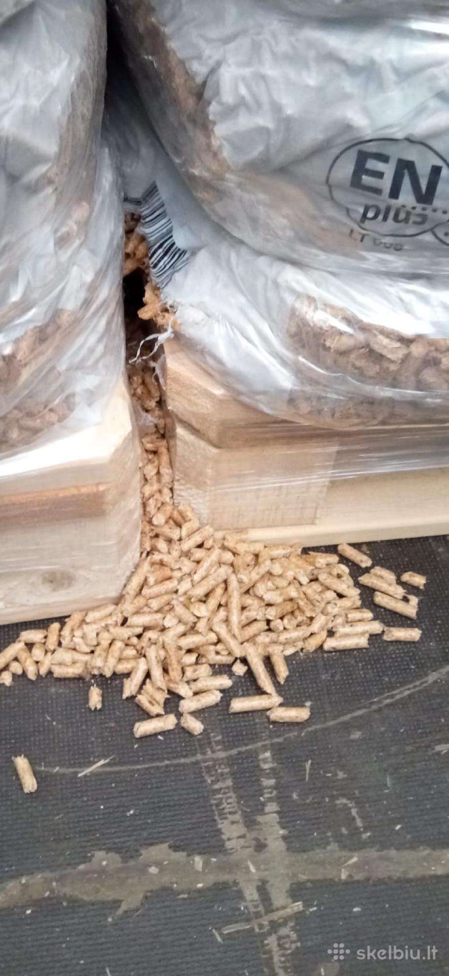 1050kg Enplus A1 granulės