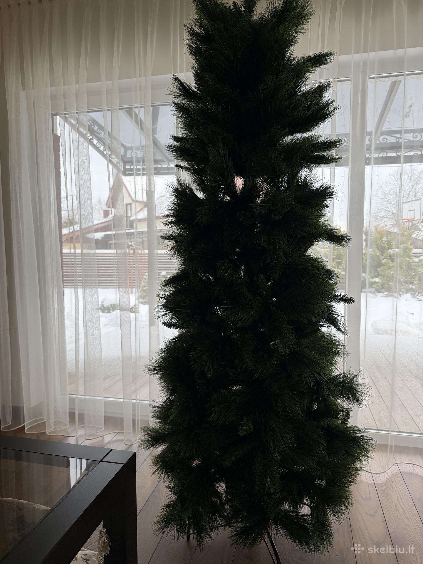 Parduodama dirbtinė eglė