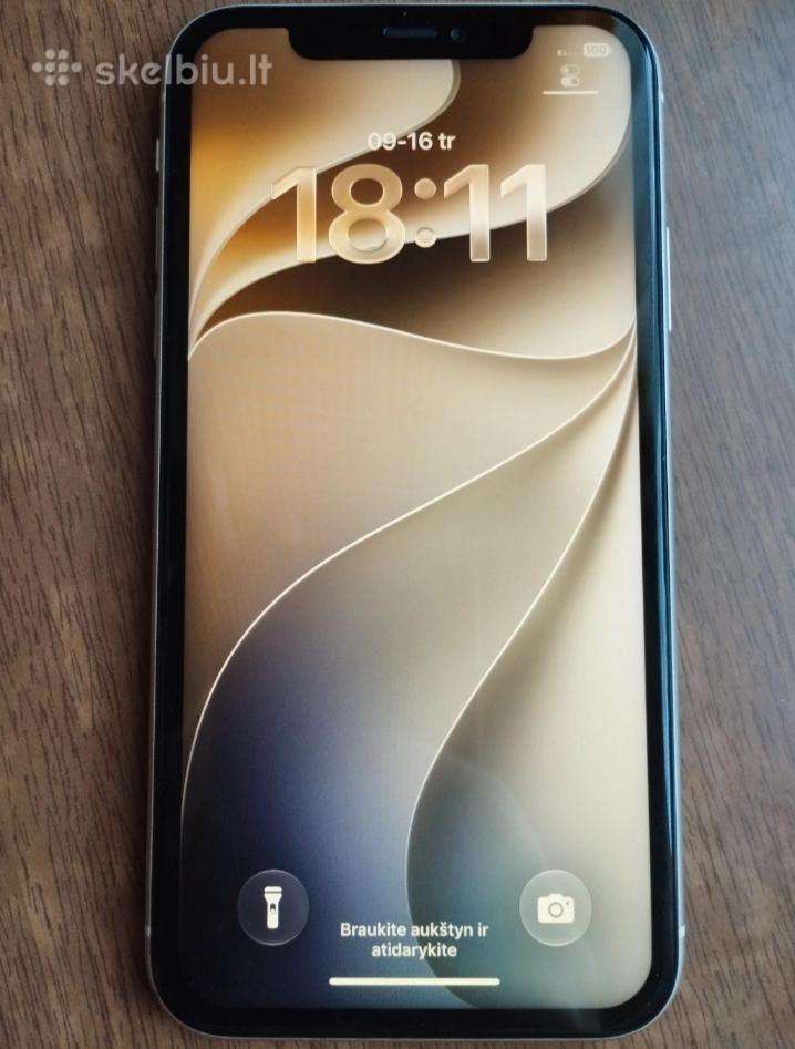 iPhone 11