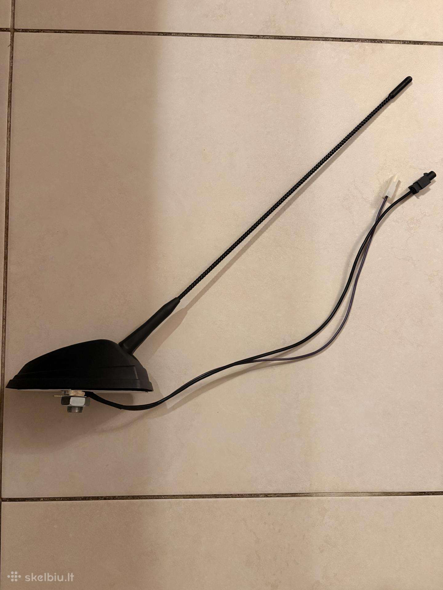 Automobilio antena