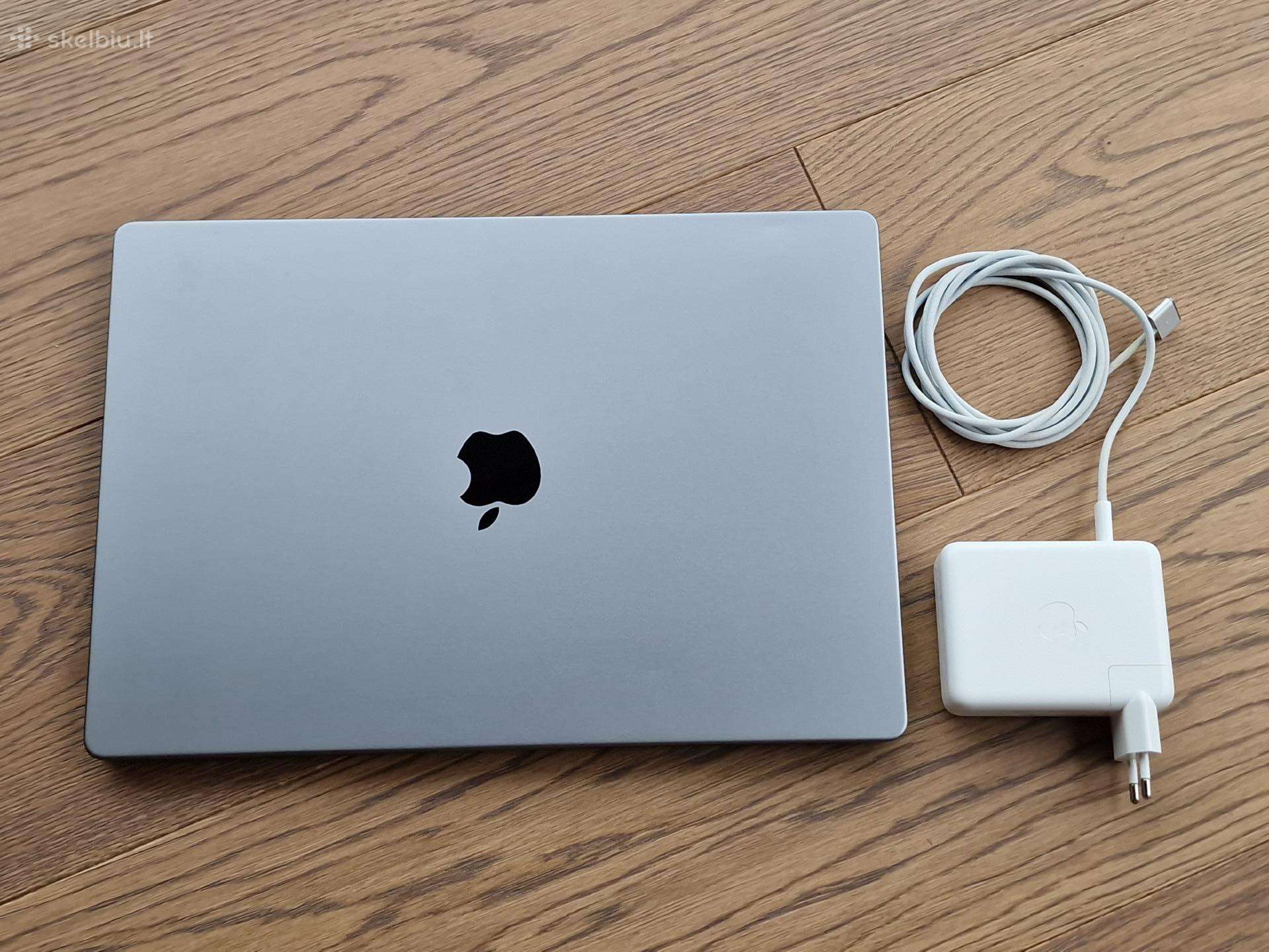 MacBook Pro 16 M1 32gb RAM, 1tb SSD