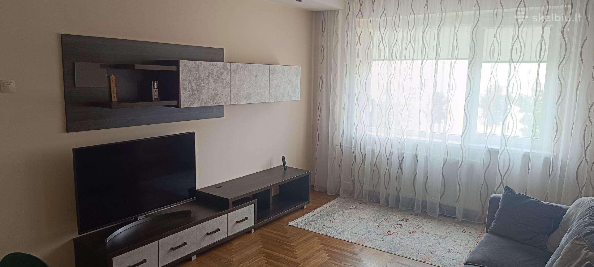 Išnuomojamas 3 Kambarių Butas Pilaitėje
