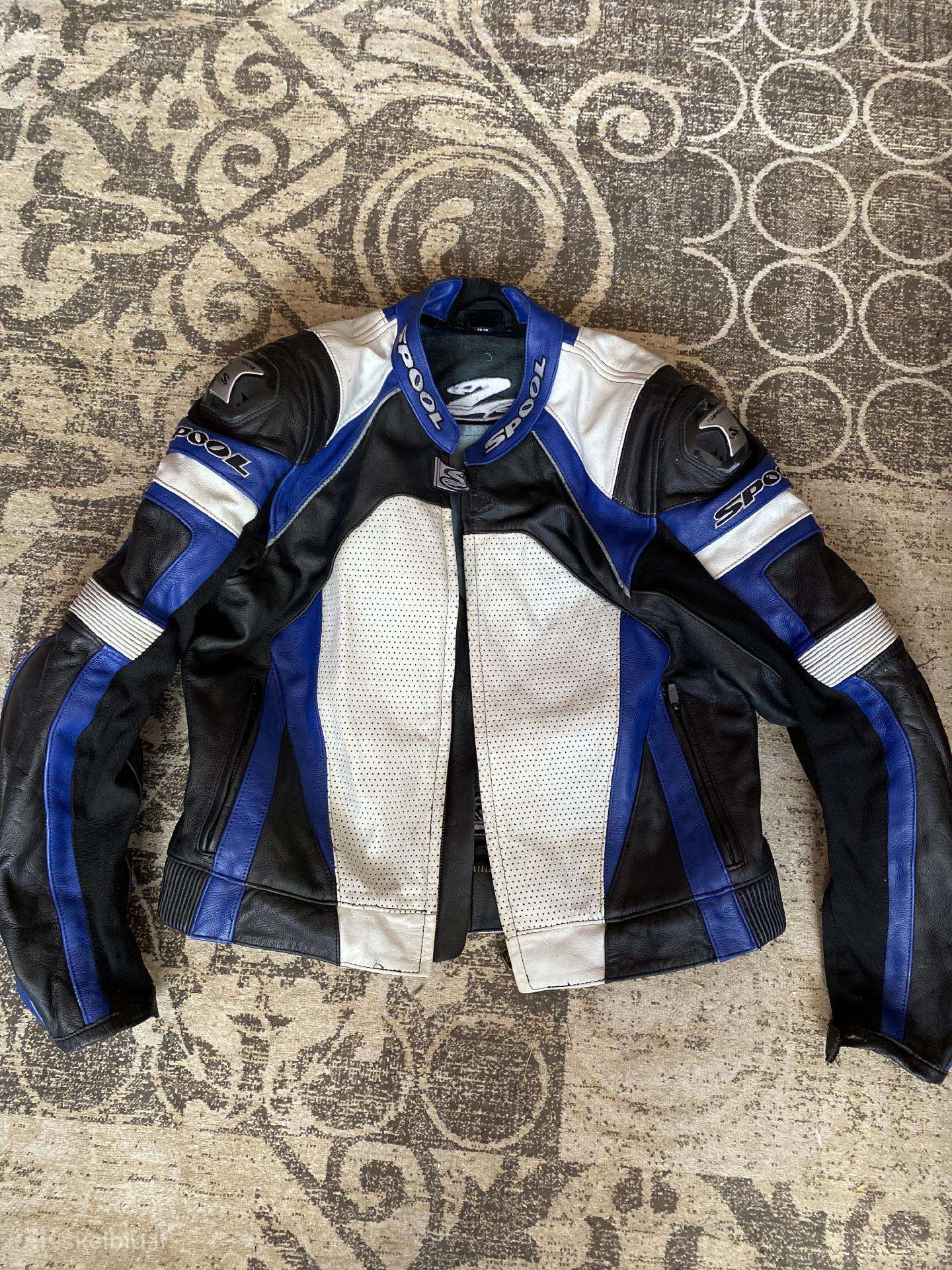 Moto apranga Spool