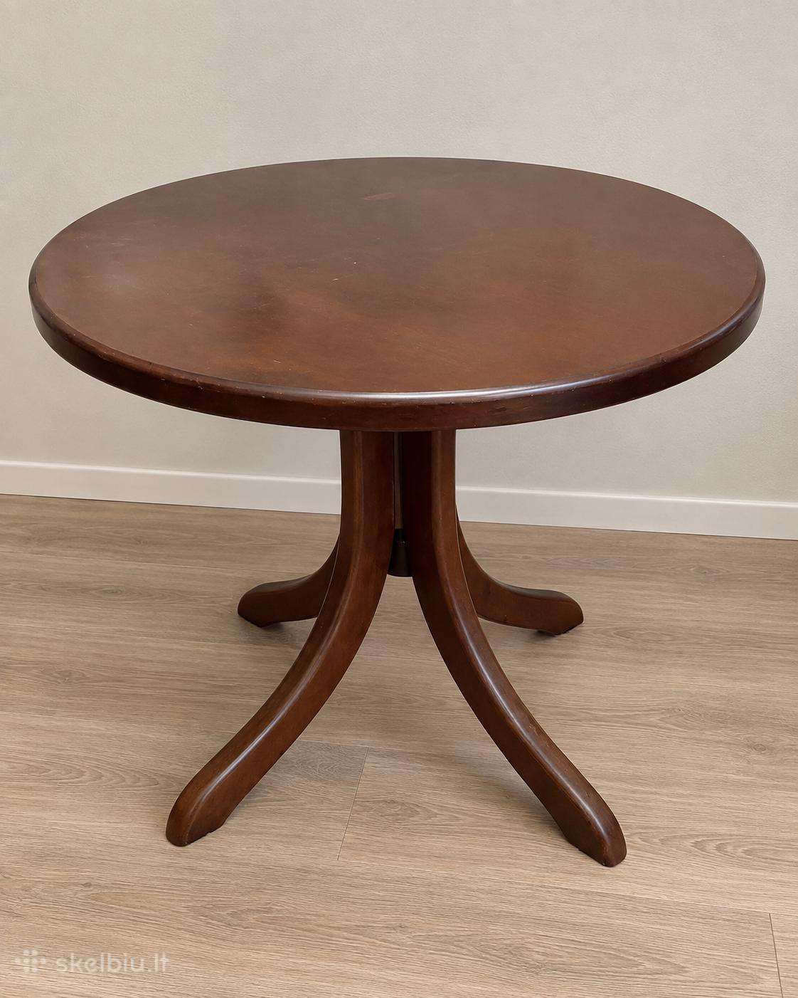 Apvalus medžio masyvo stalas, 80 cm, aukštis 76