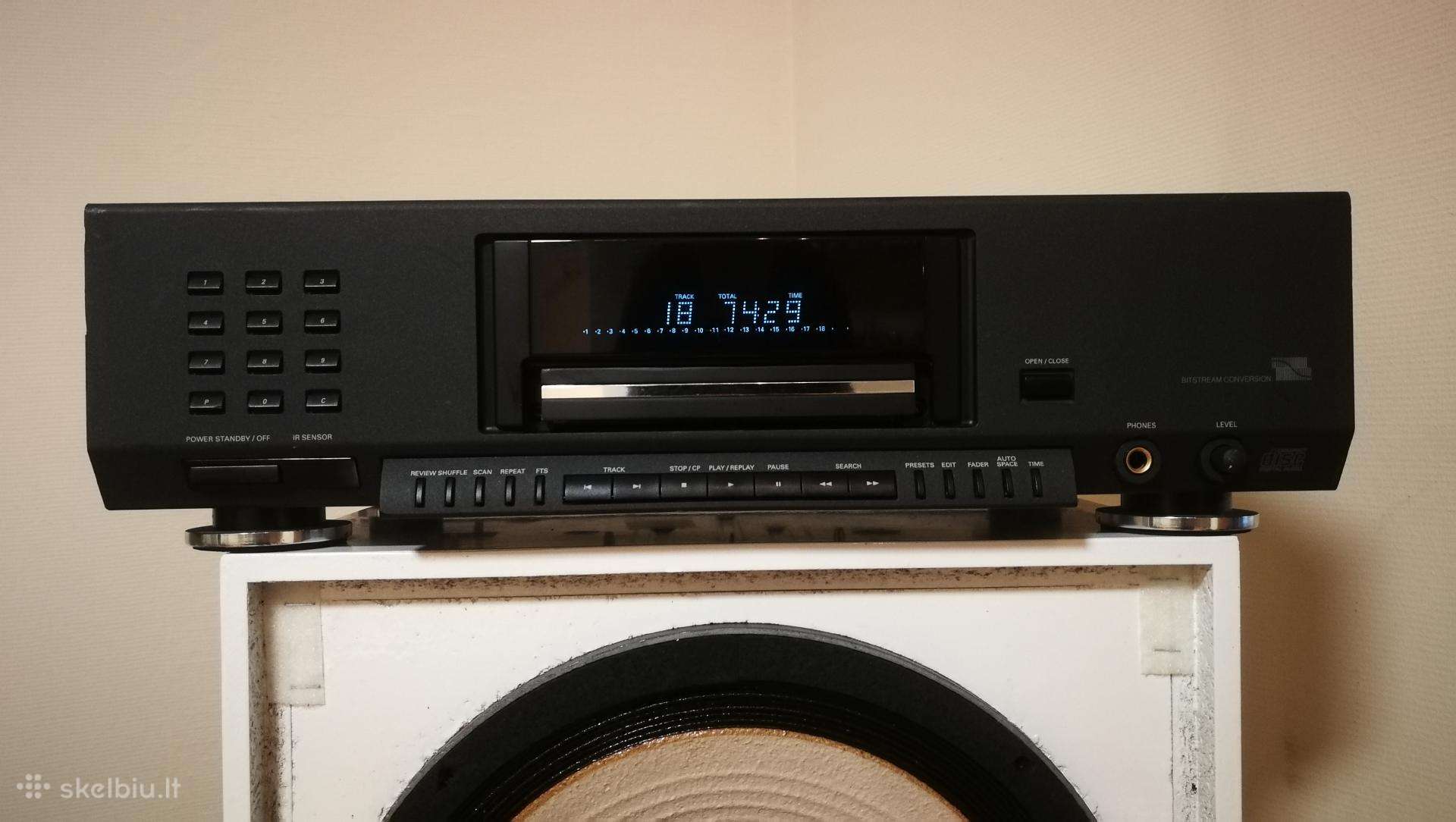 Philips CD 930