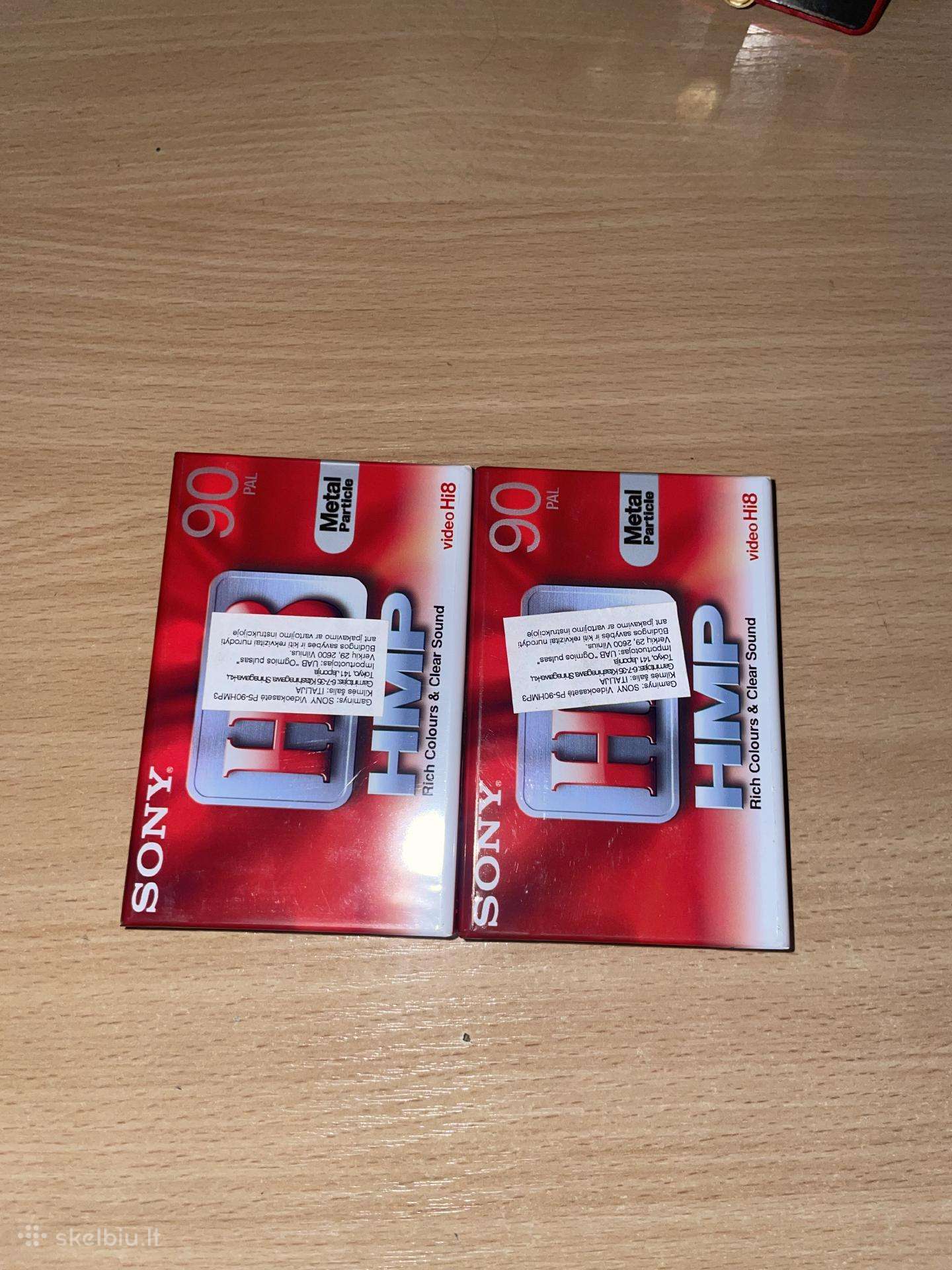 Sony P5-90hmp3, Hi8 video