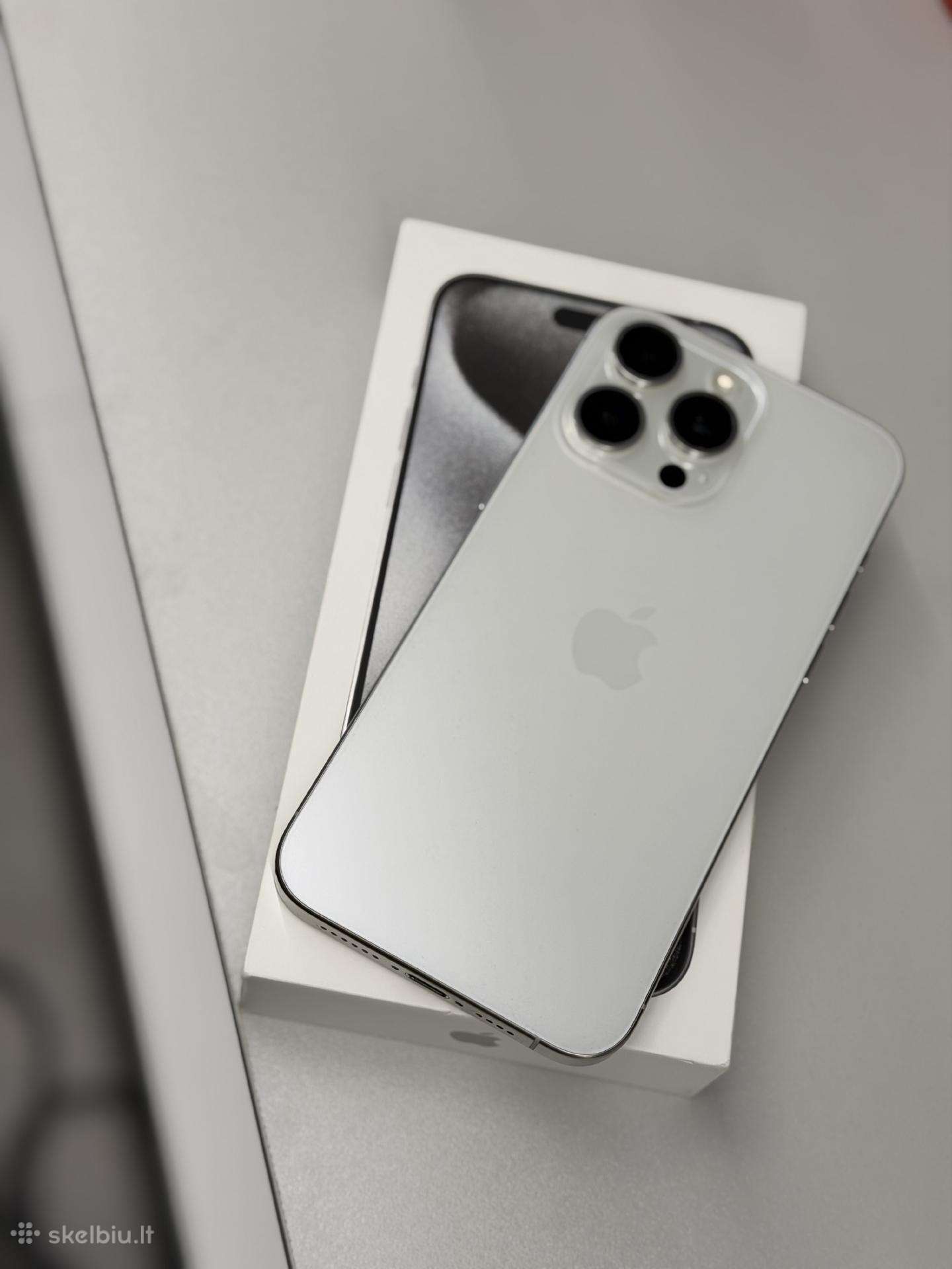 iPhone 15 Pro Max