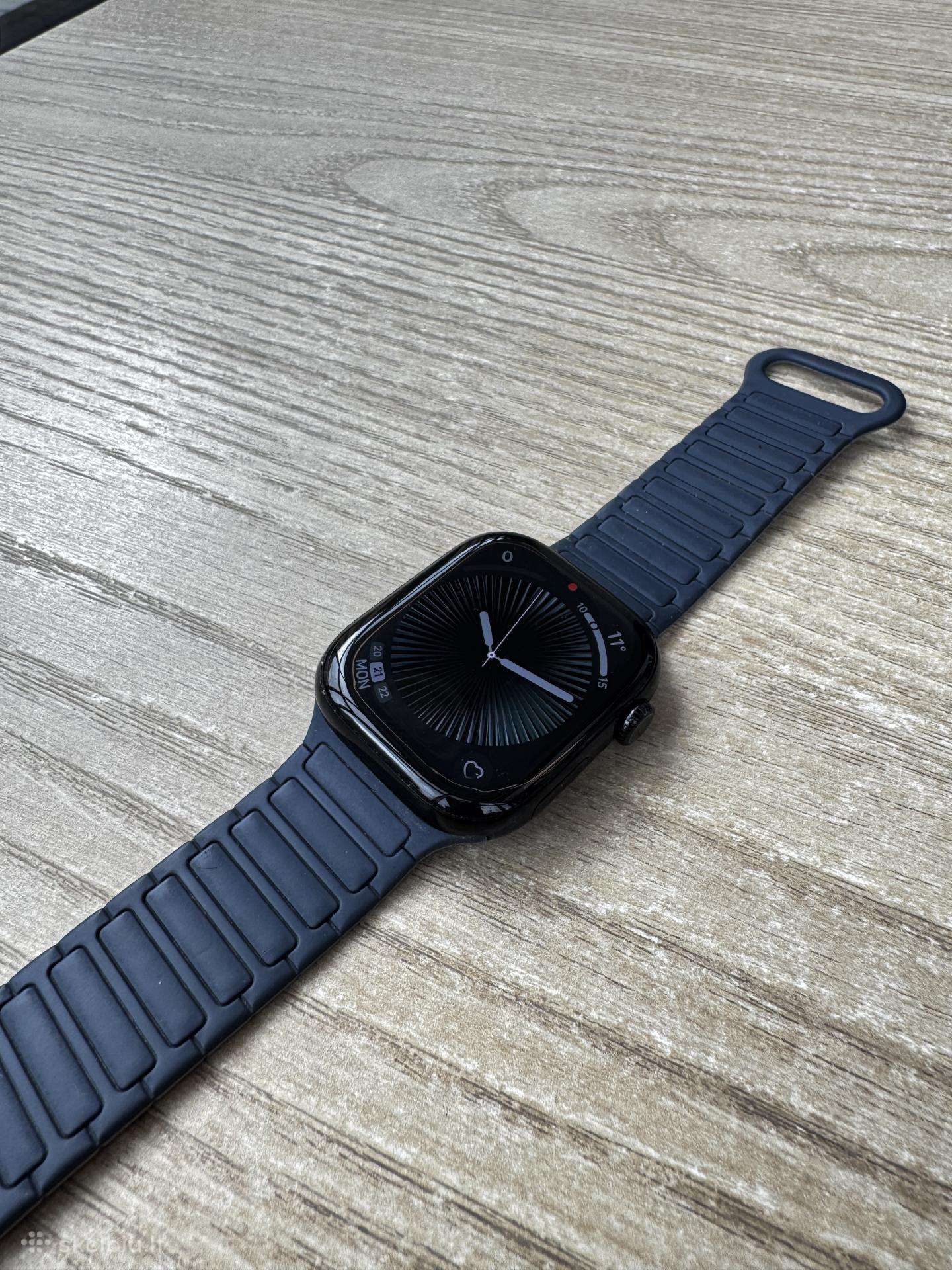 Apple watch 10 46 mm.