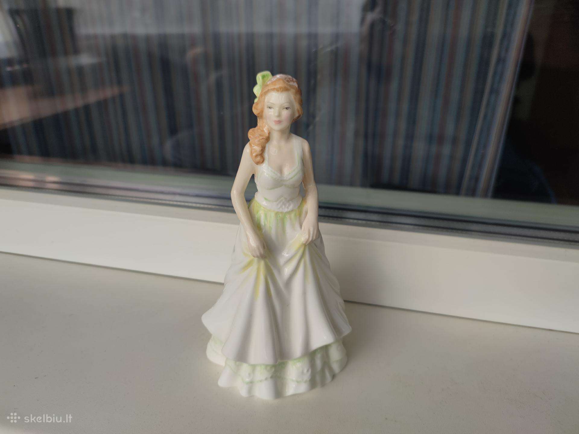 Porcelianinė Royal Doulton statulėlė