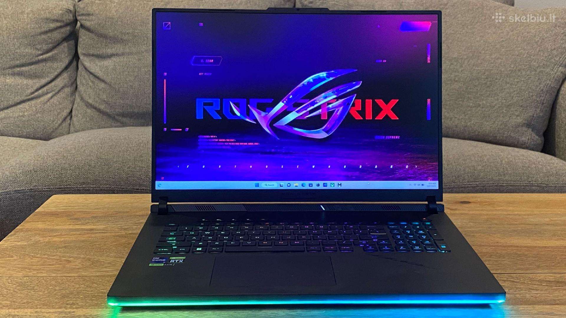 Asus Rog Strix 18 - rtx4090 i9