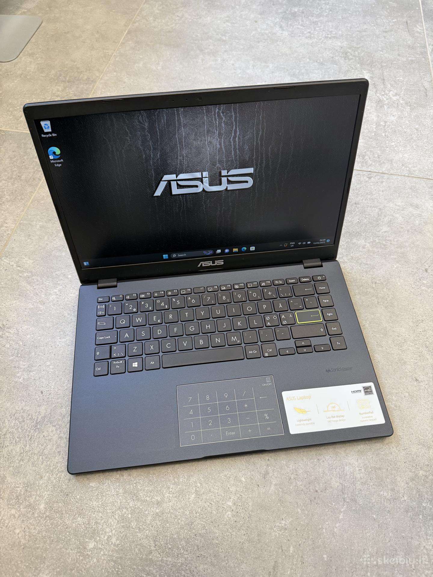 Puikus Asus E410ma kompiuteris ! 14 Coliu ekranas