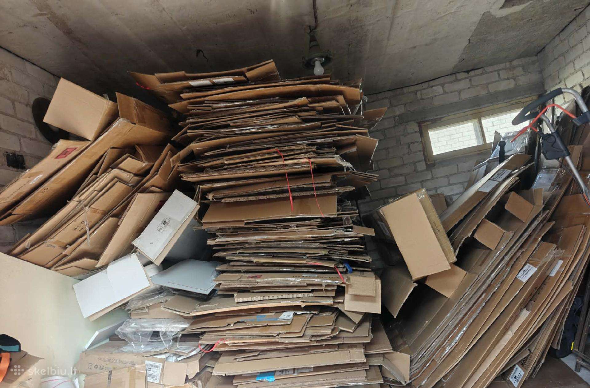 Kartonas, išlankstytos dėžės