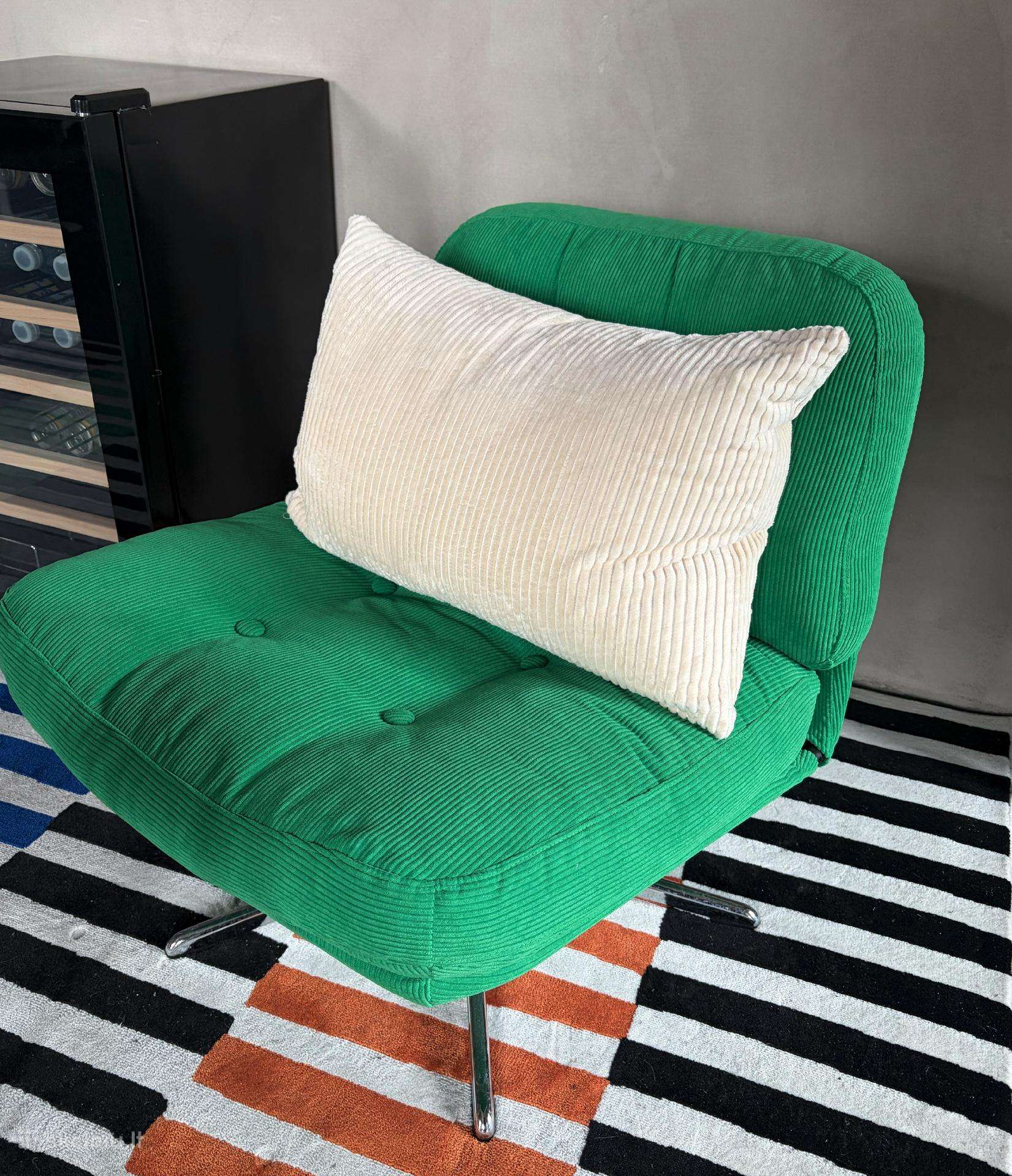 Ikea Dyvlinge sukamasis fotelis