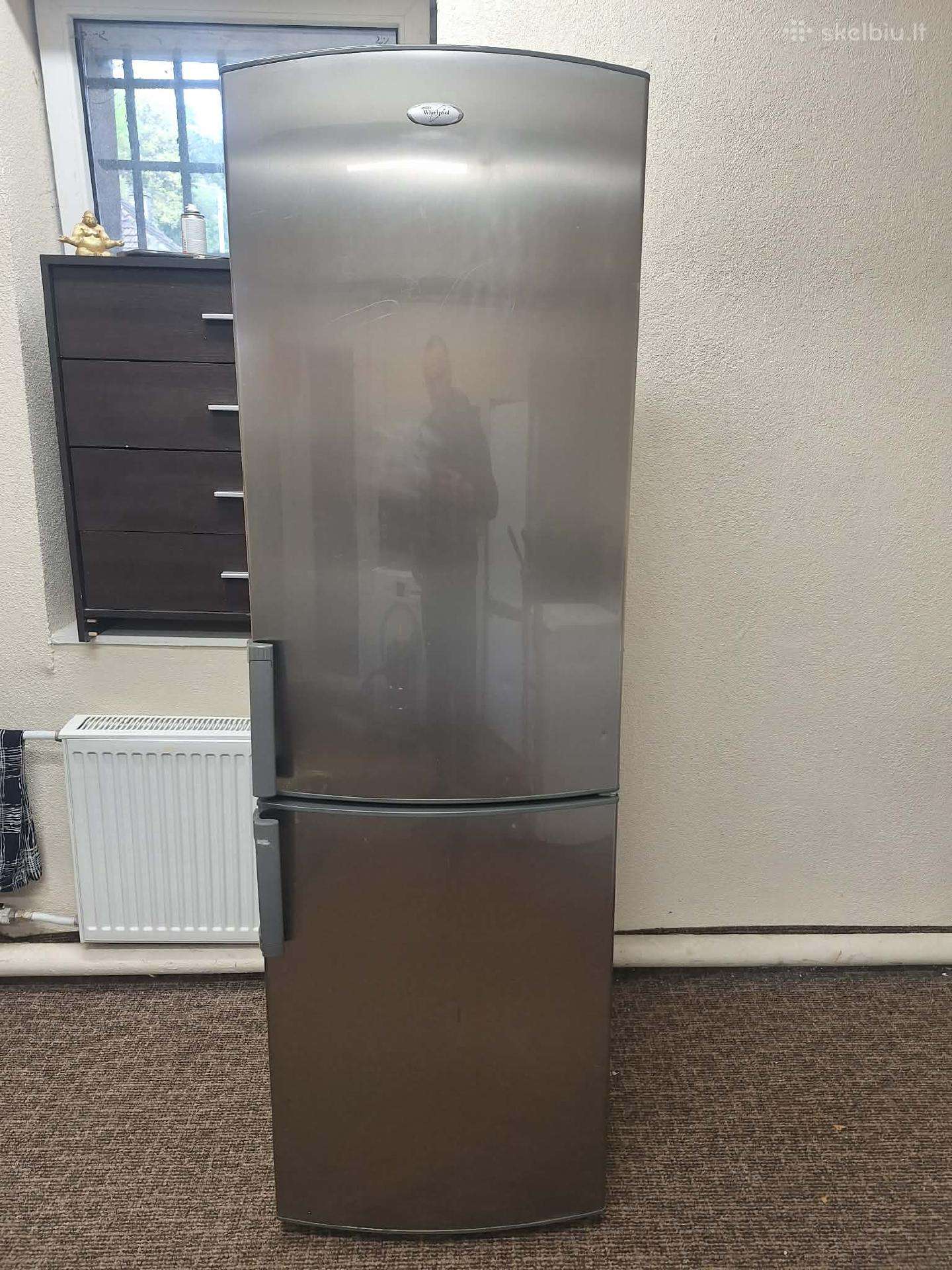 Whirlpool Arc57542 IX šaldytuvas su šaldikliu