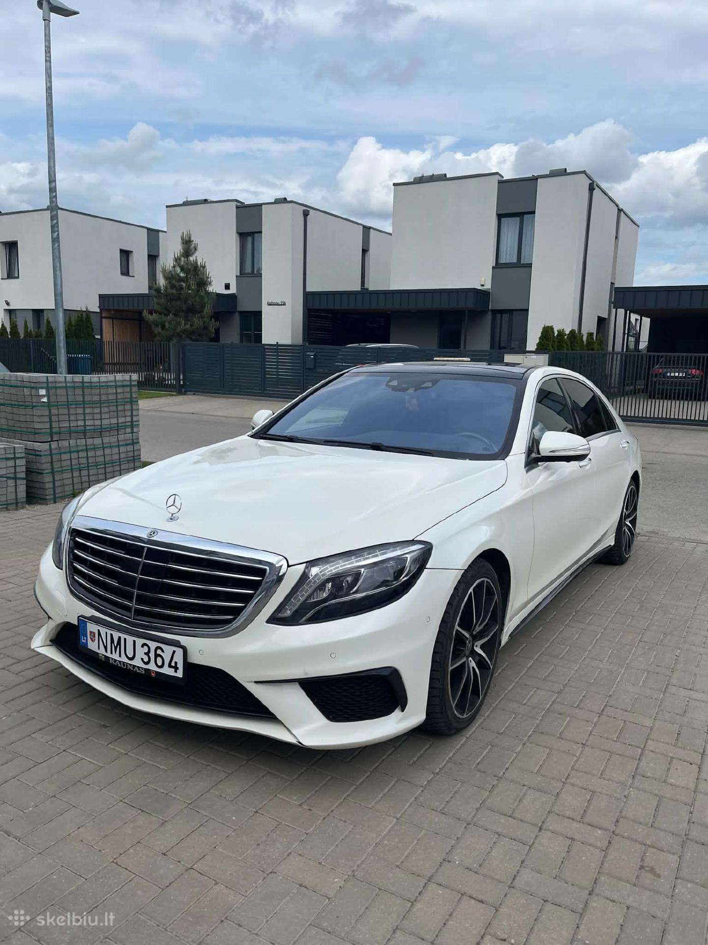 MB 350