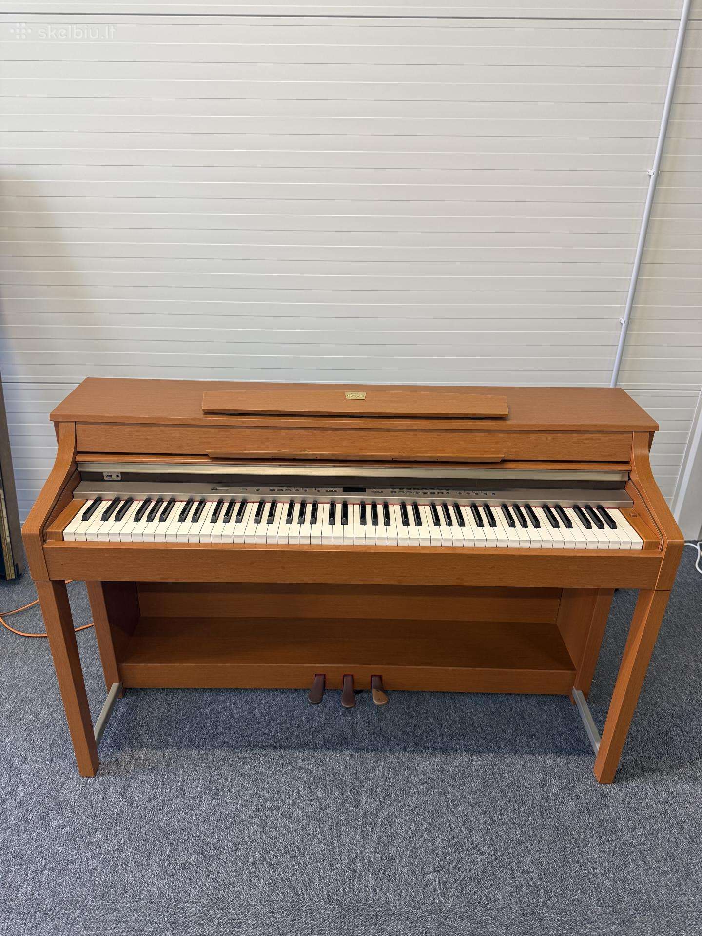 Yamaha Clavinova Clp-370 Skaitmeninis Pianinas