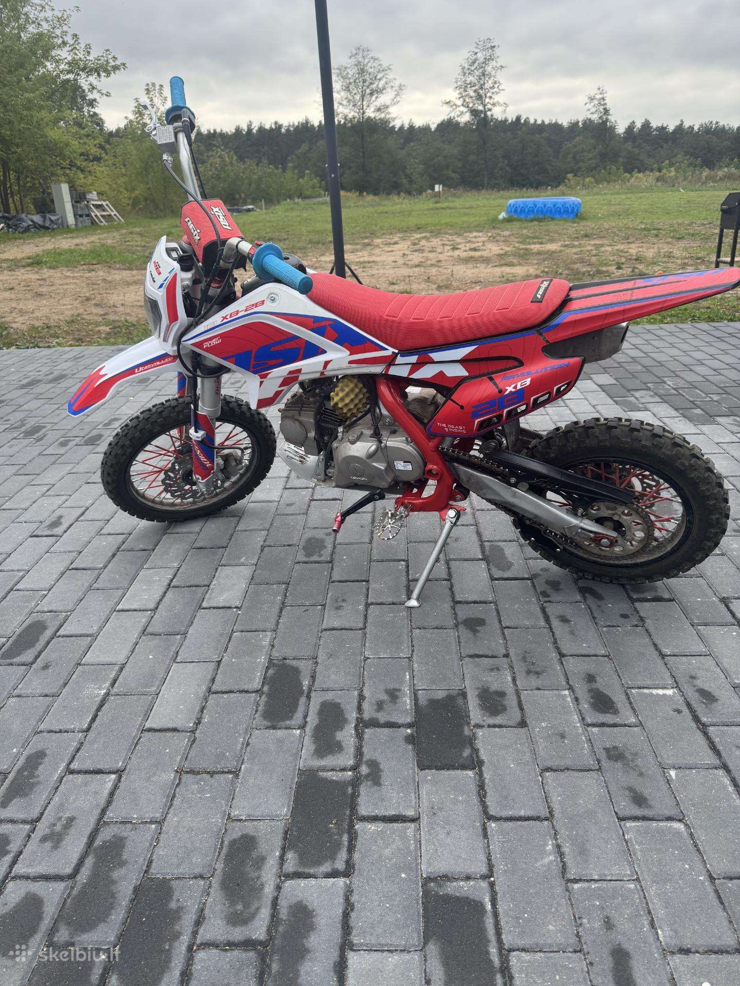 Beveik naujas krosinis motociklas Asix Xb-28 125cc