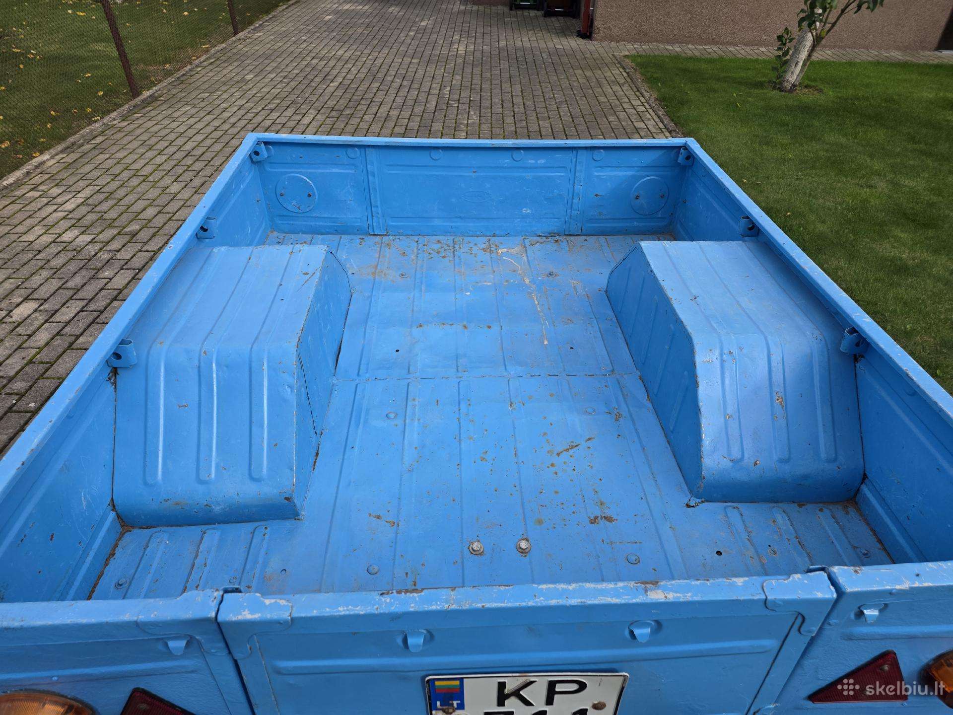 Lengvojo automobilio priekabą
