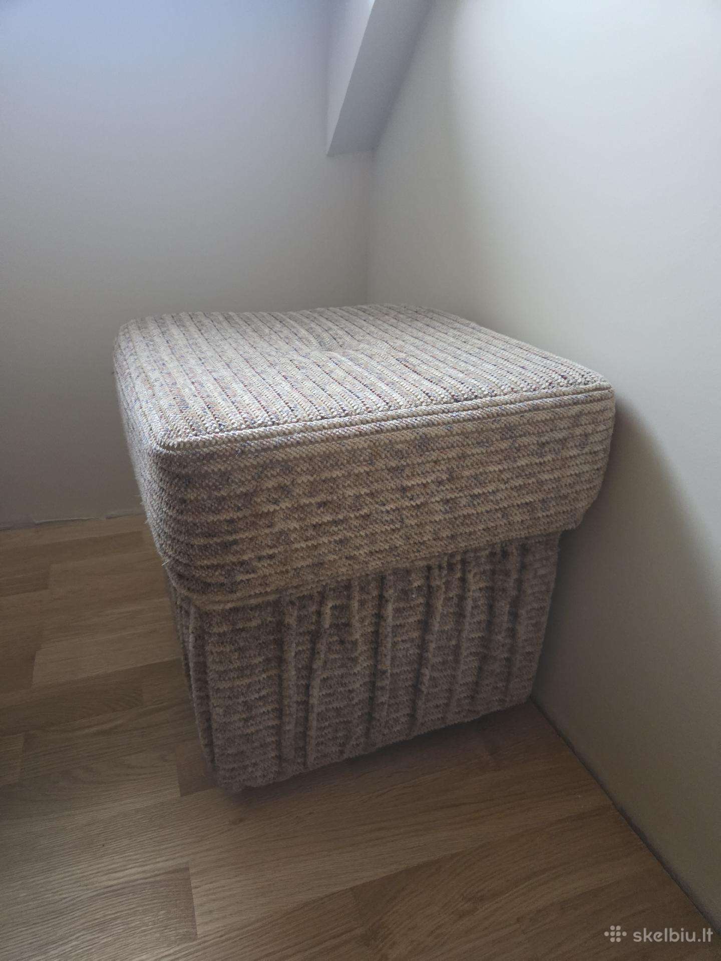 Pufas, šviesiai rudas