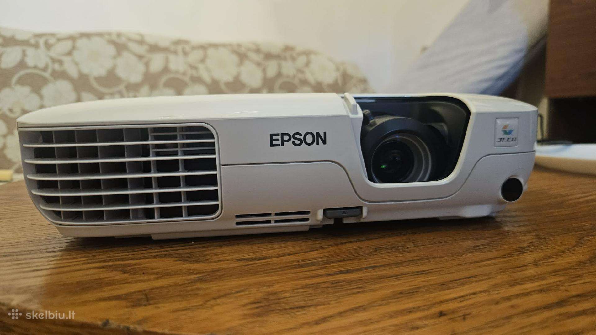 Epson Eb-x7 3lcd projektorius