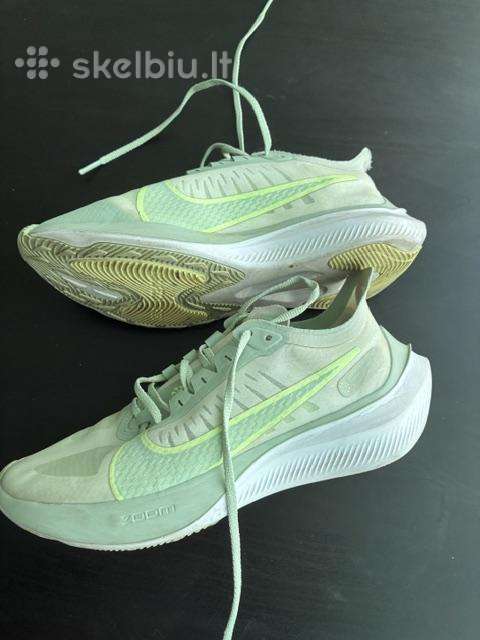 Moteriški sportiniai bateliai Nike