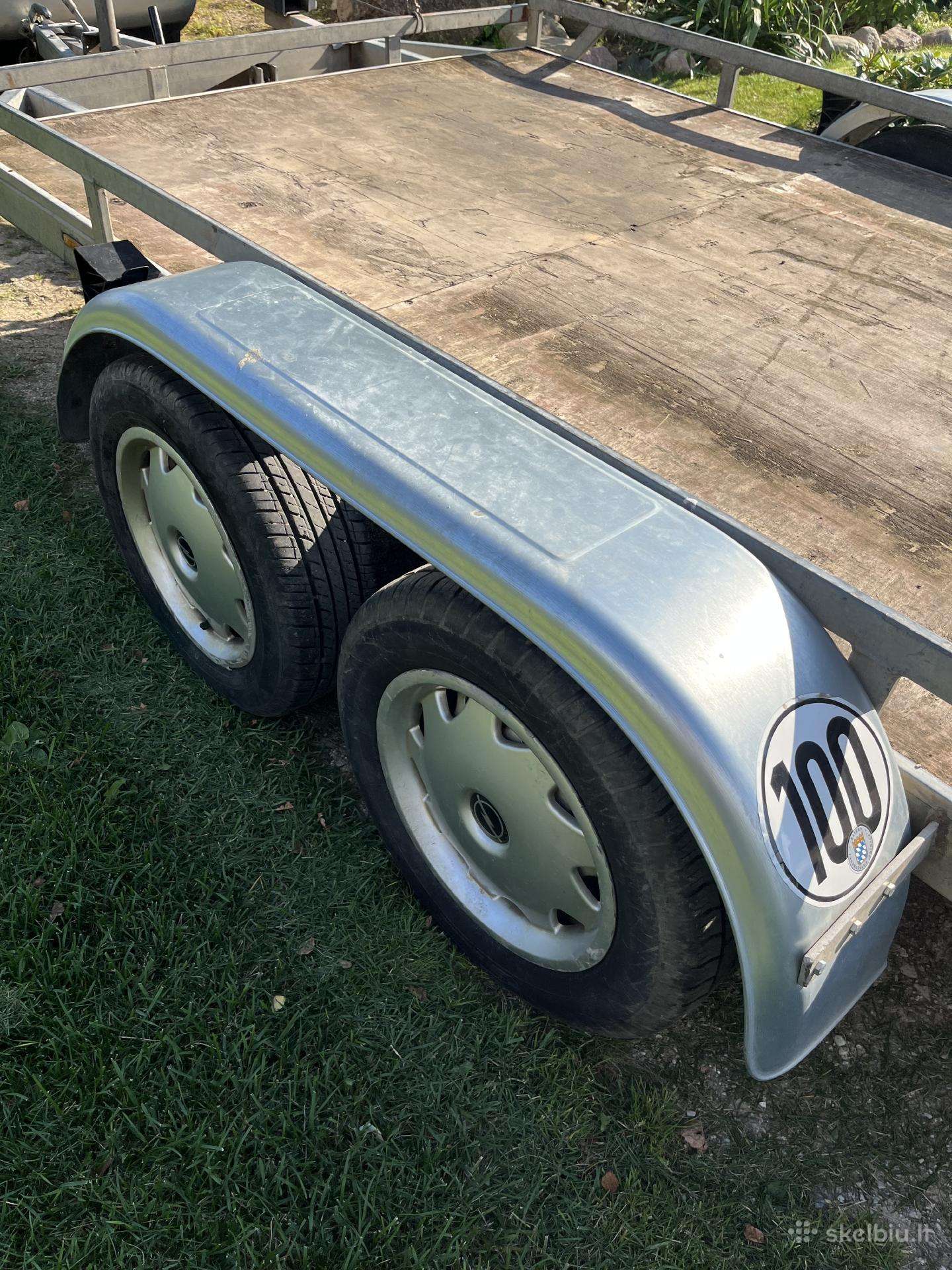 -Kita-, passenger car trailers