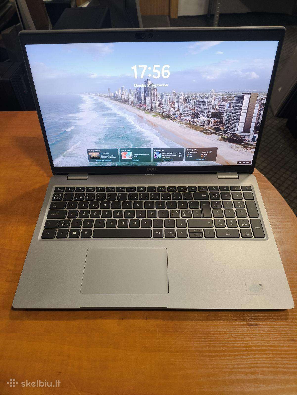 Latitude 5540 15.6 i7-1365u 32gb 512gb SSD 5%
