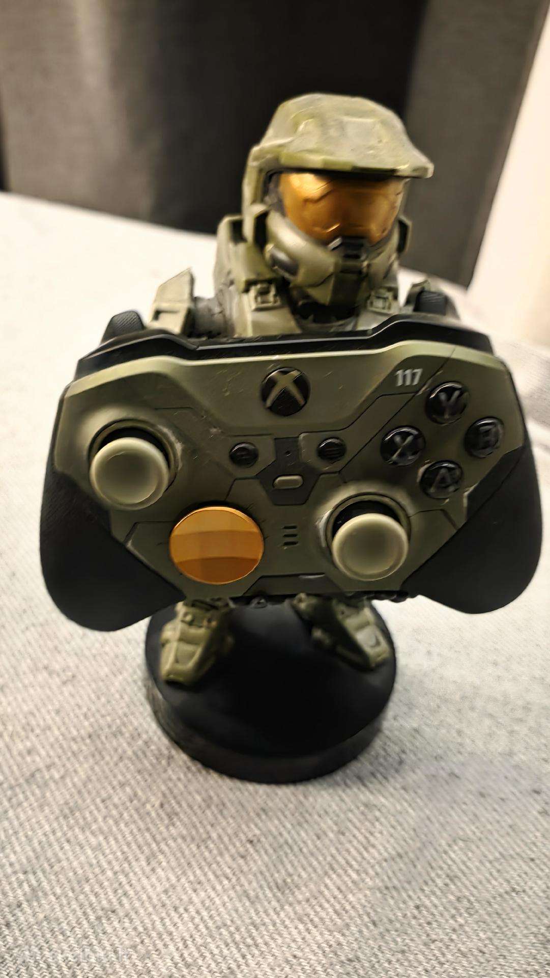 Xbox Elite Series 2 – Halo Infinite Limited