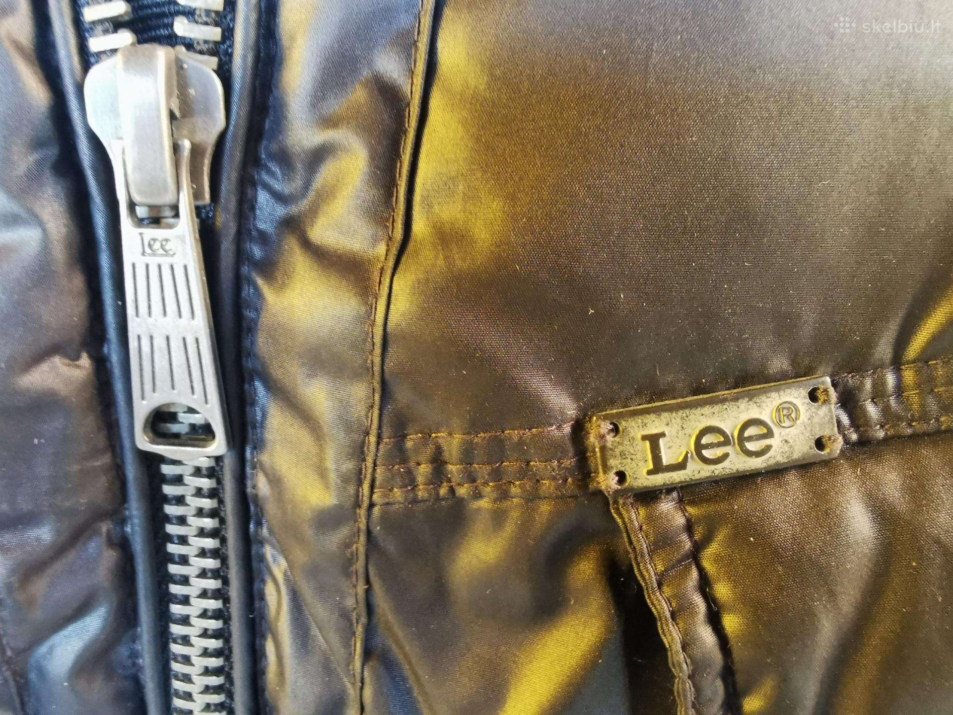 Lee striuke