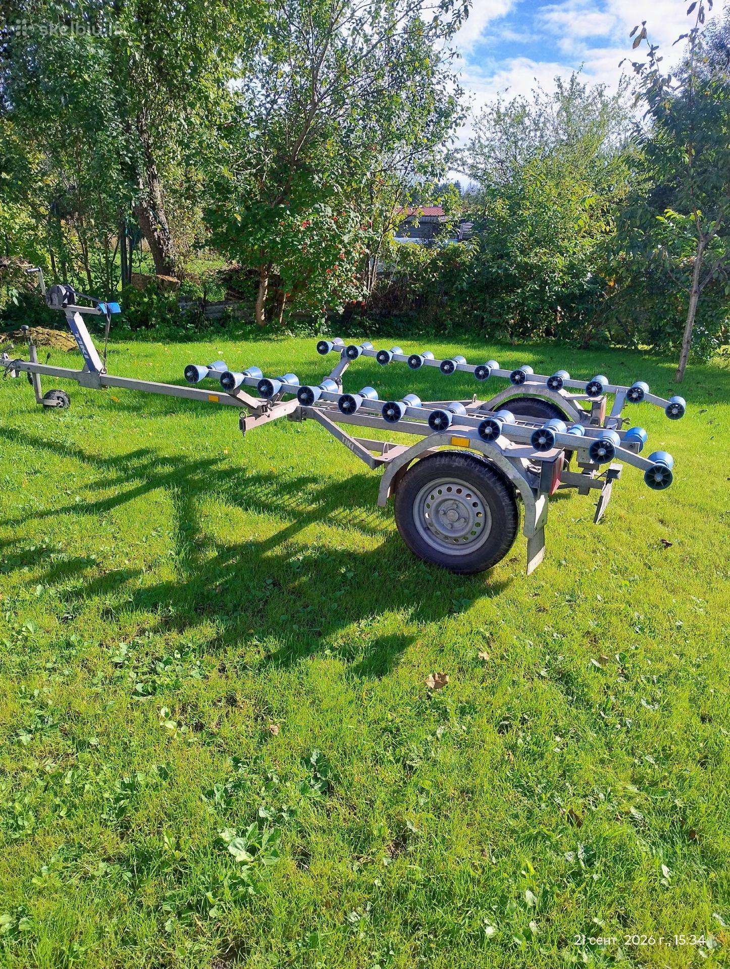 Tiki Treiler, passenger car trailers