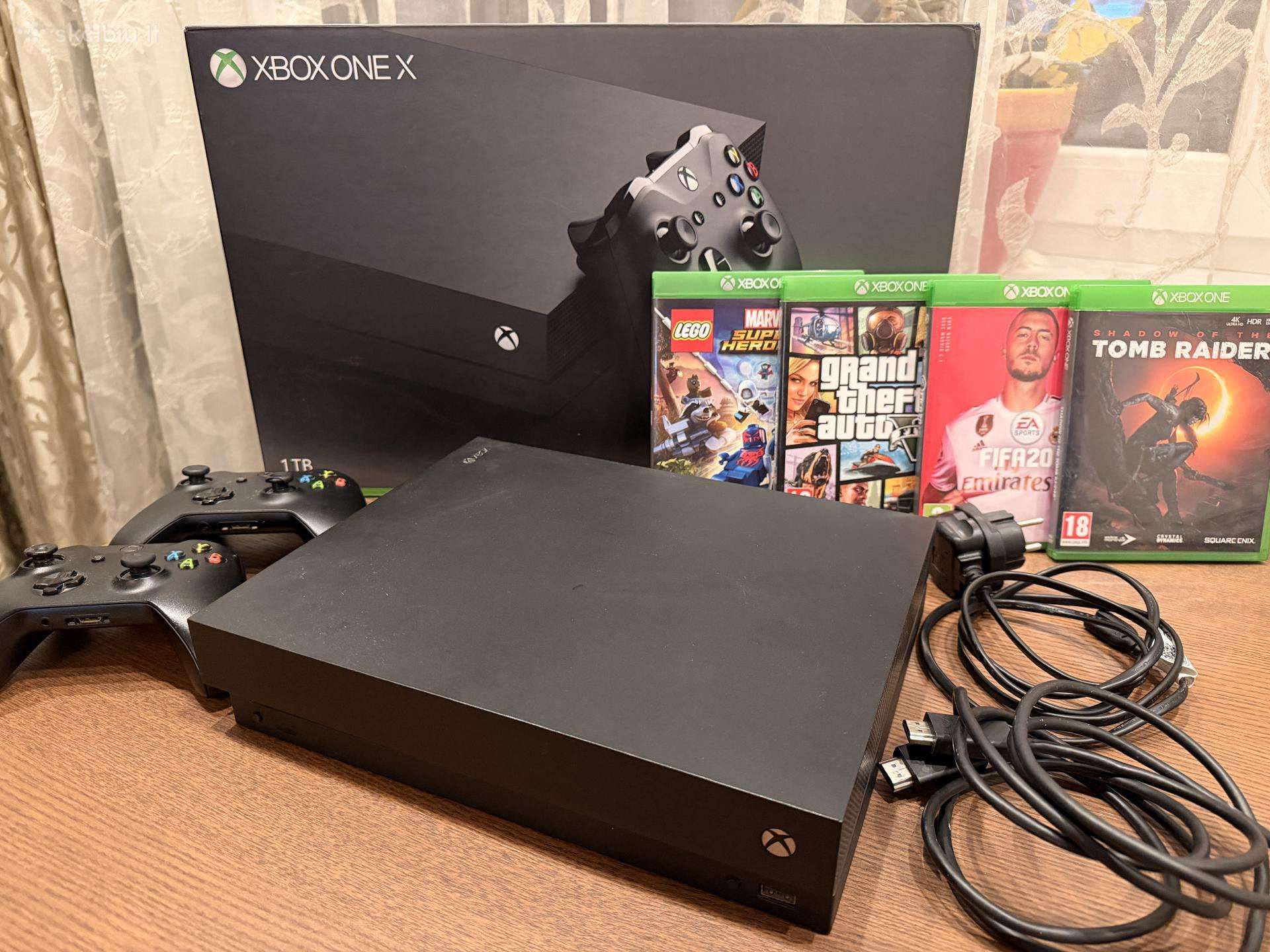 Xbox One X