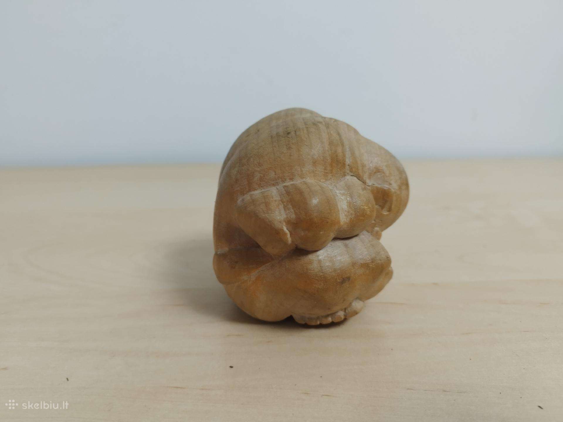 Mažesne medinė statulėlė ,Verkiantis Buda''