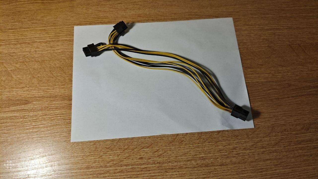 Maitinimo kabelio šakotuvas (8-pin į 2x 6+2 pin Pc