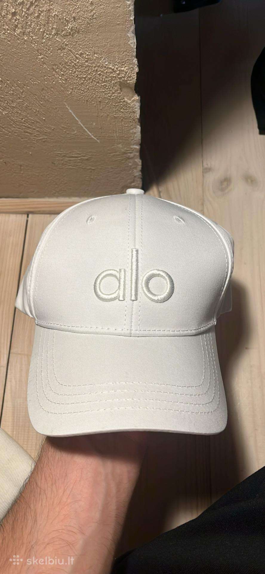 Alo Yoga baseball cap
