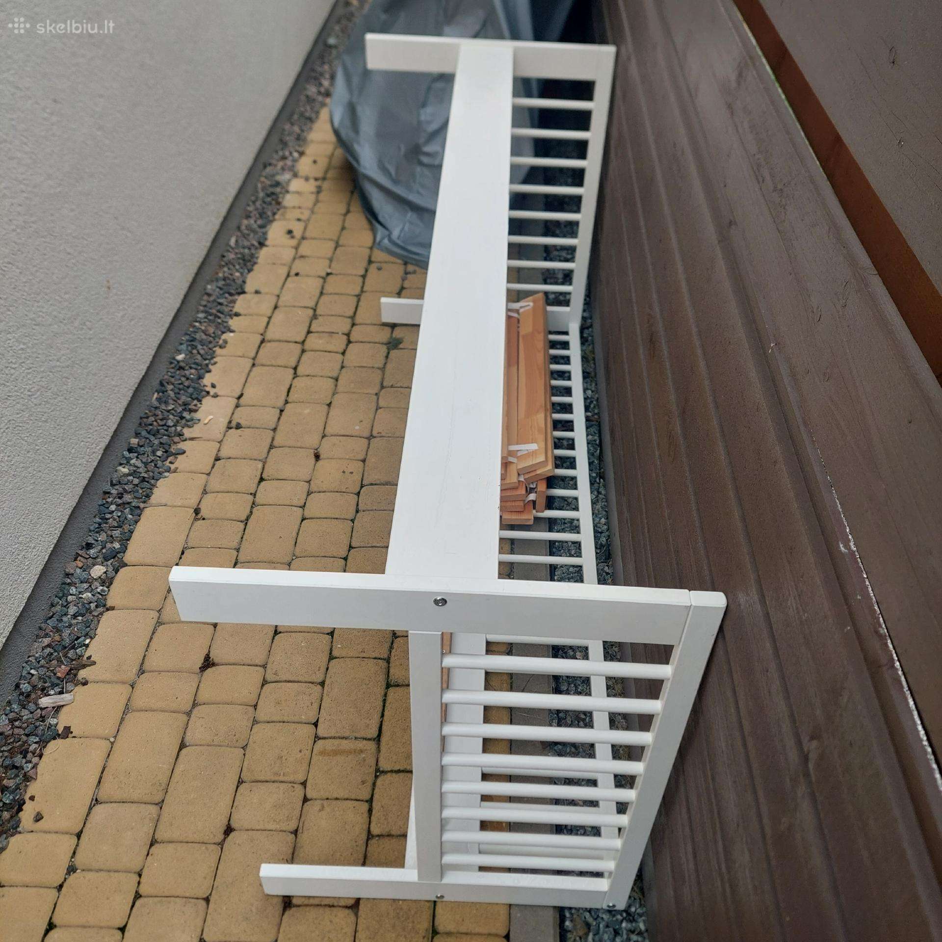 Atiduodama lovytė be čiužinio