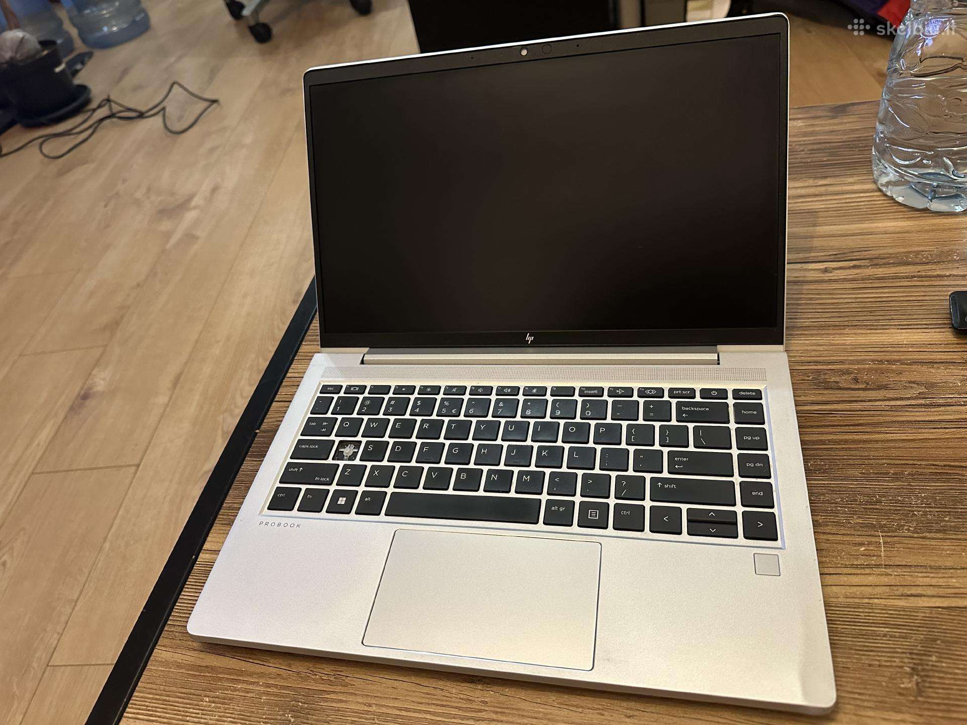Hp Elitebook 640 G9 ir Hp Probook 440 G8