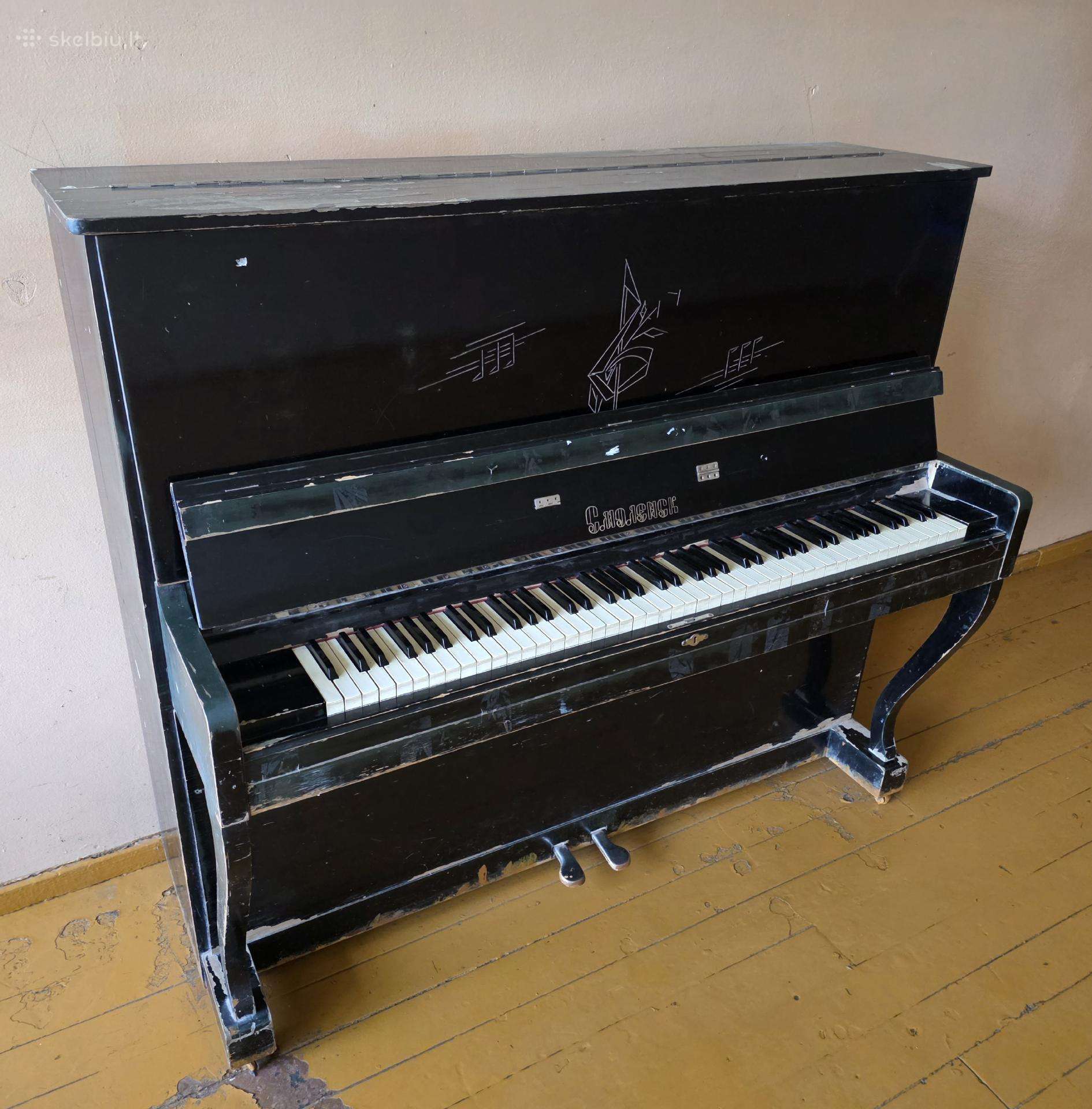 Senovinis sovietmečio pianinas Smolensk
