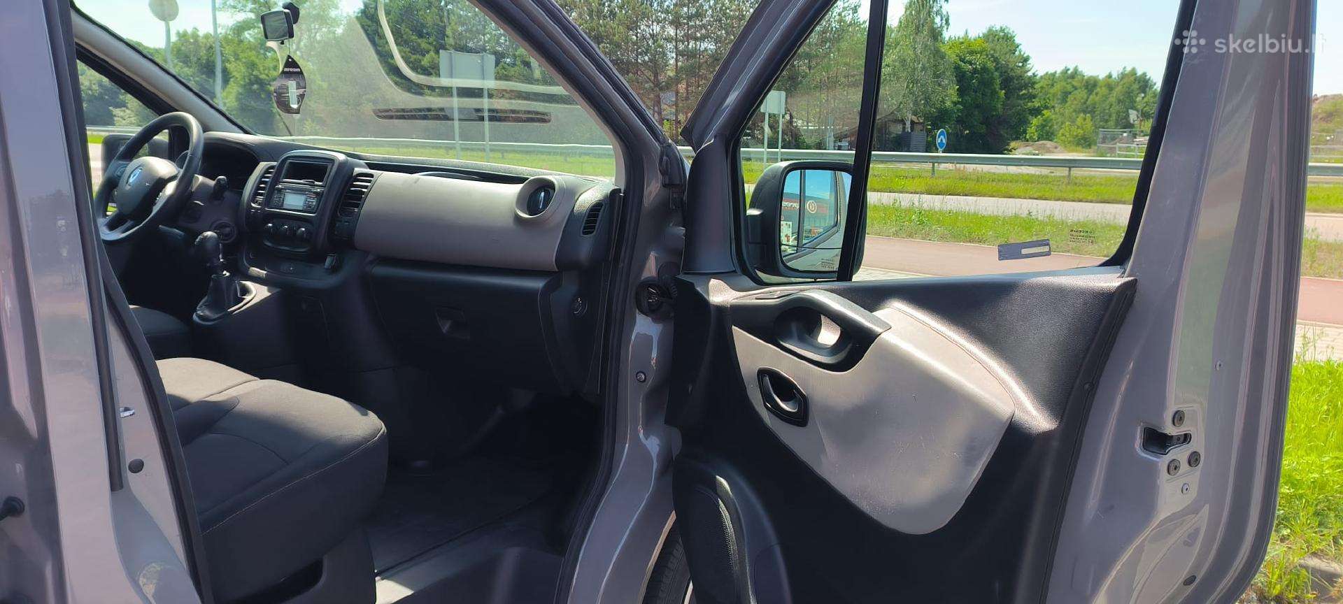 Renault Trafic, Пассажирский микроавтобус