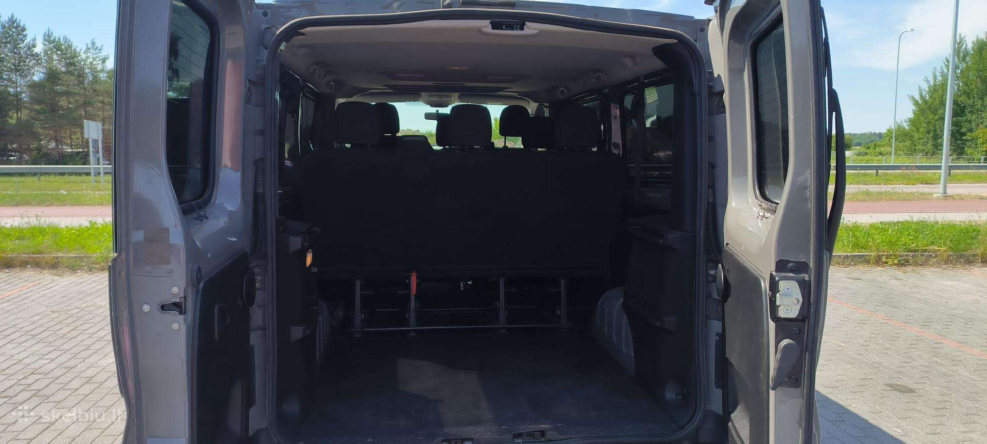 Renault Trafic, Пассажирский микроавтобус