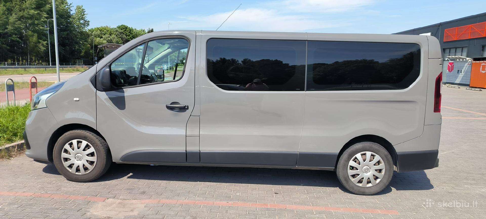 Renault Trafic, Пассажирский микроавтобус