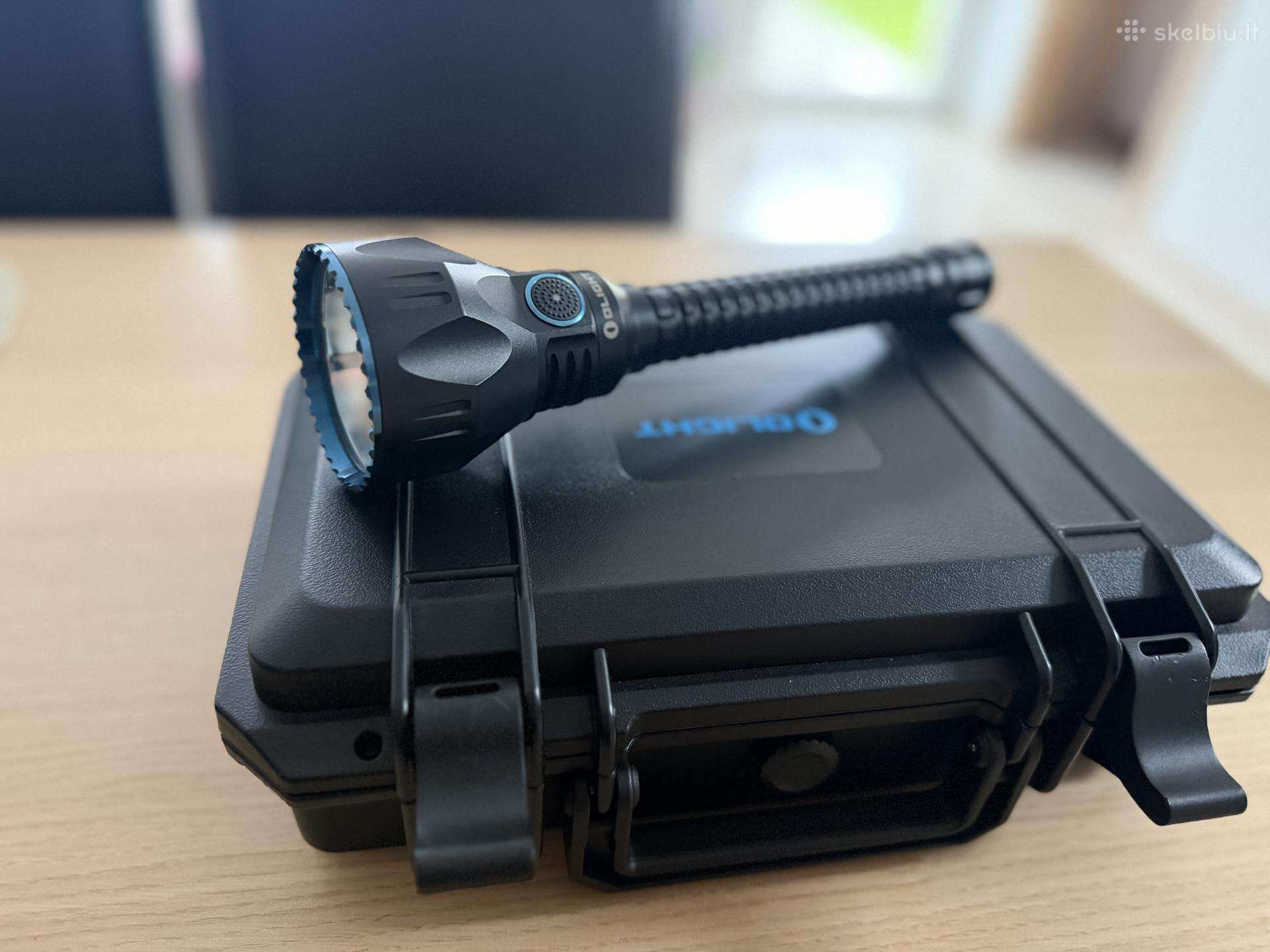 Prožektorius „Olight Javelot Pro“ komplektas