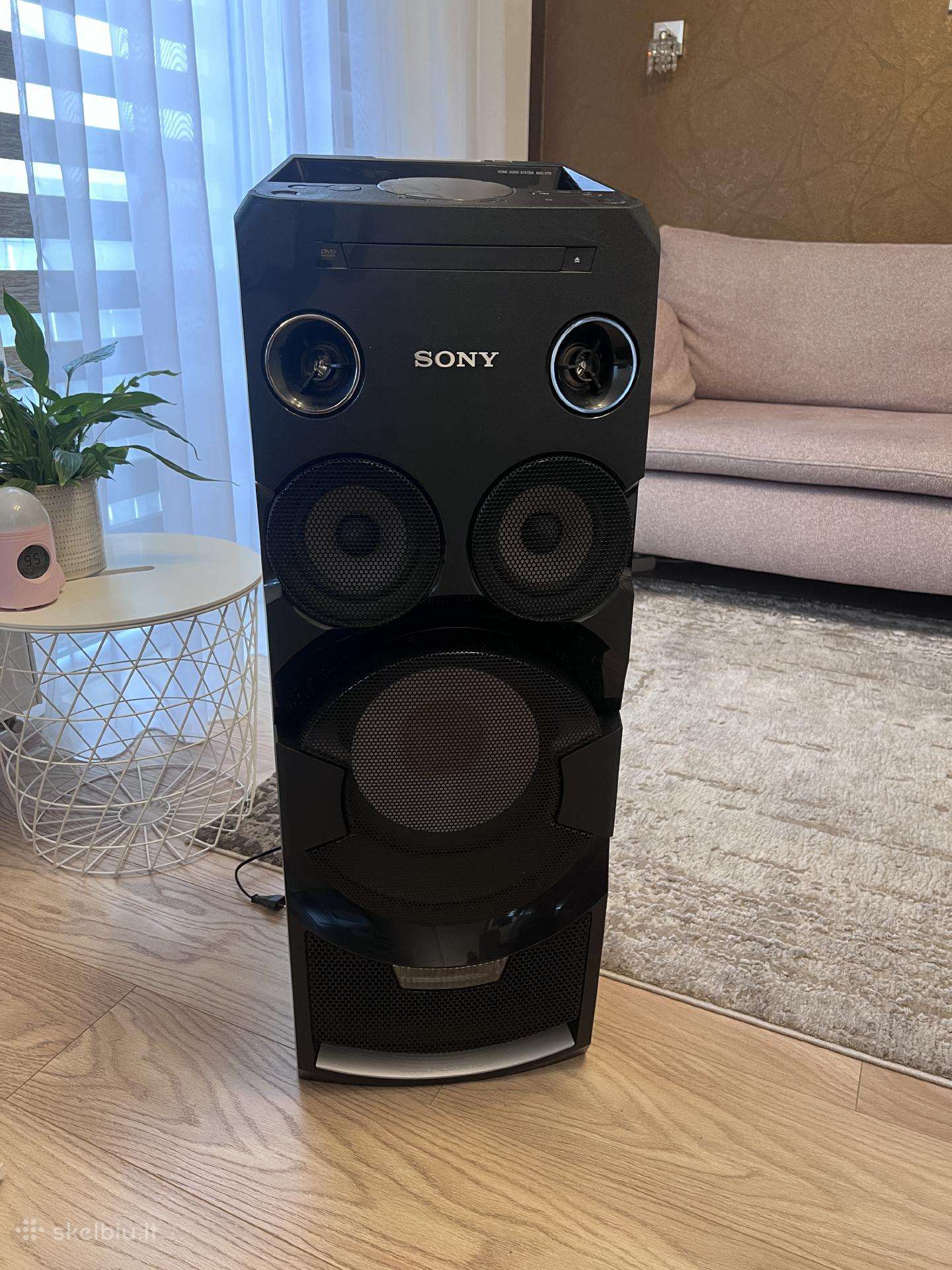 Muzikinis centras Sony Mhc-v7d