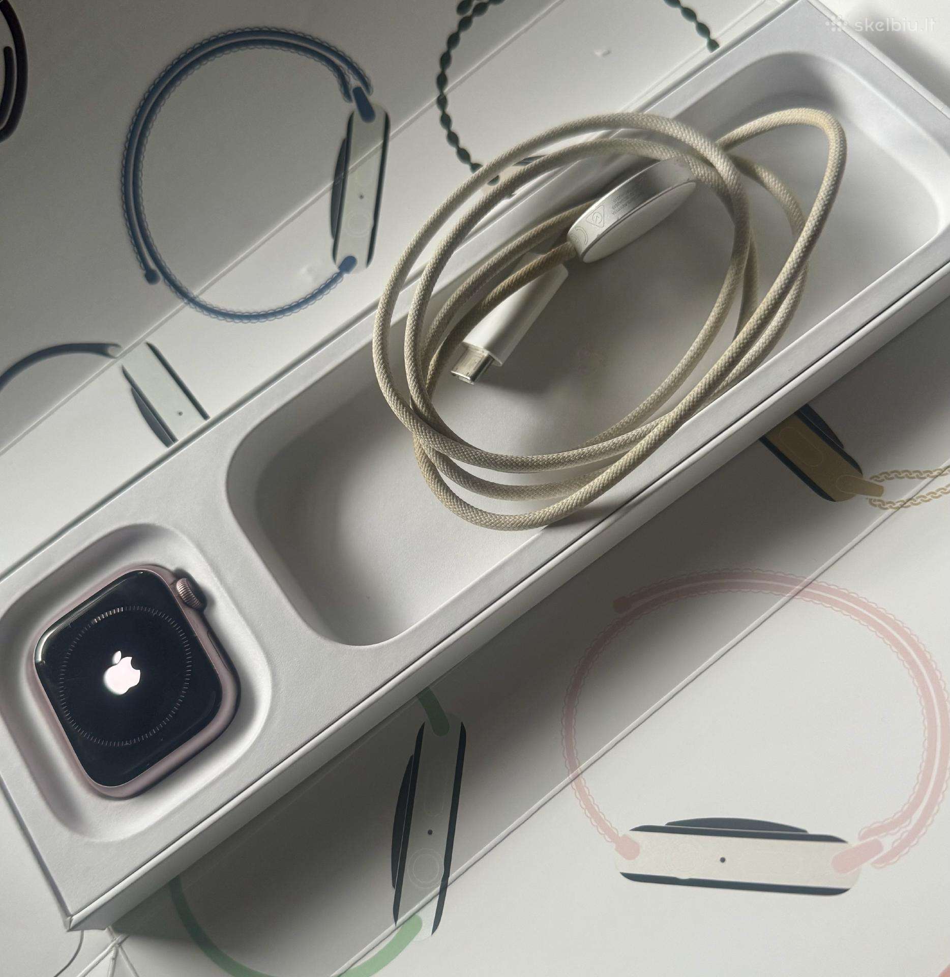 Apple watch 9